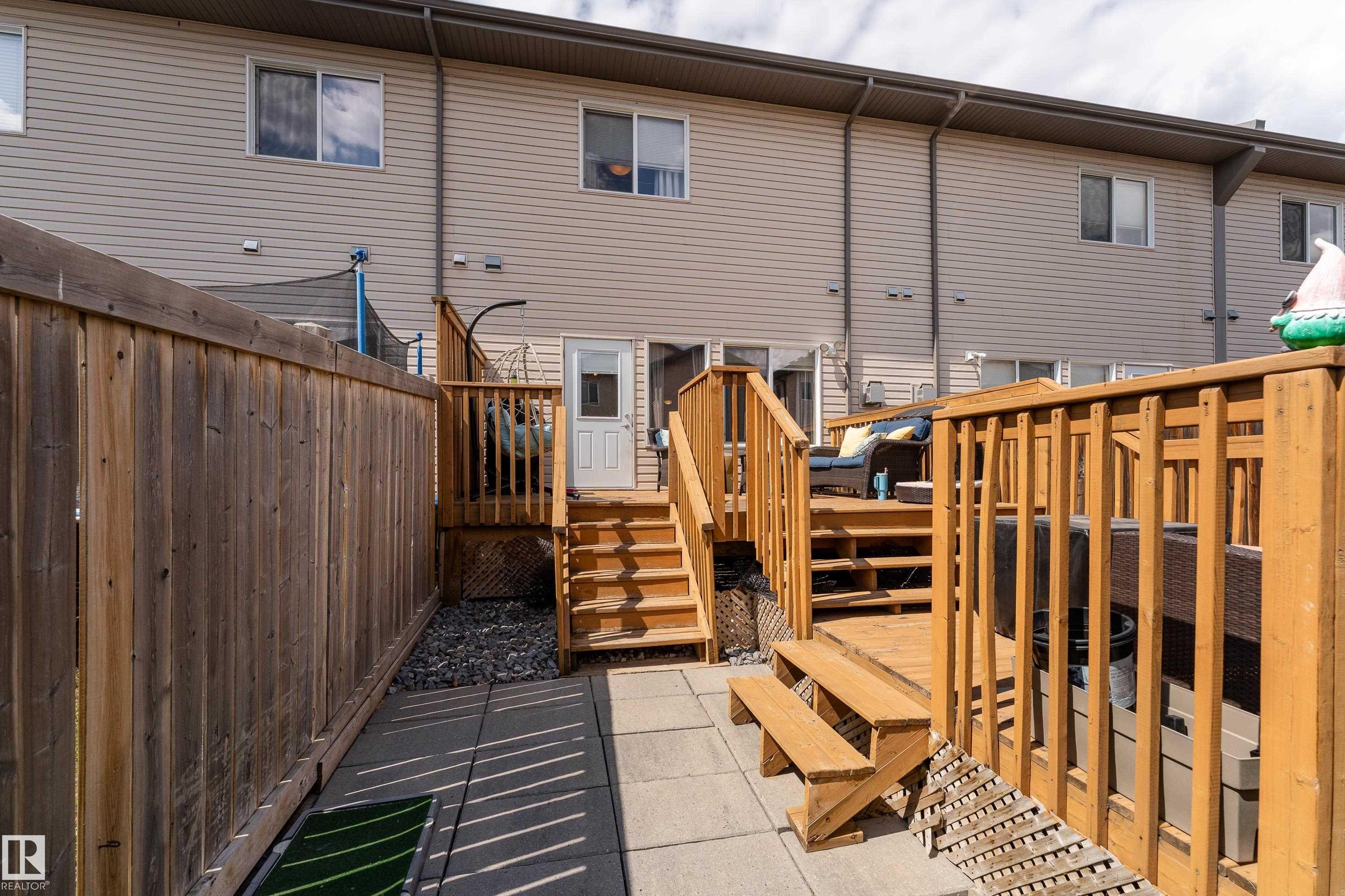 16805 55 Street Nw, Edmonton, AB - Outdoor With Exterior