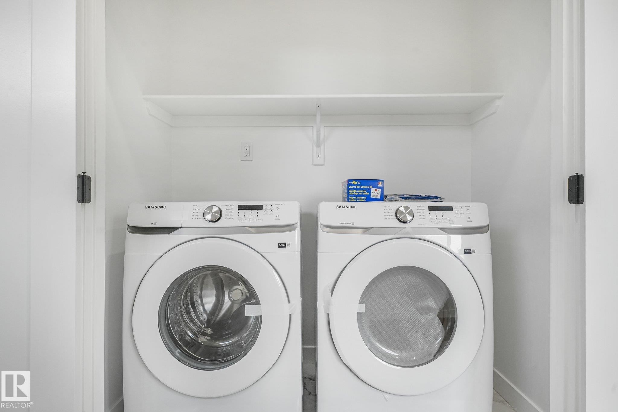 11307 46 Avenue Nw, Edmonton, AB - Indoor Photo Showing Laundry Room