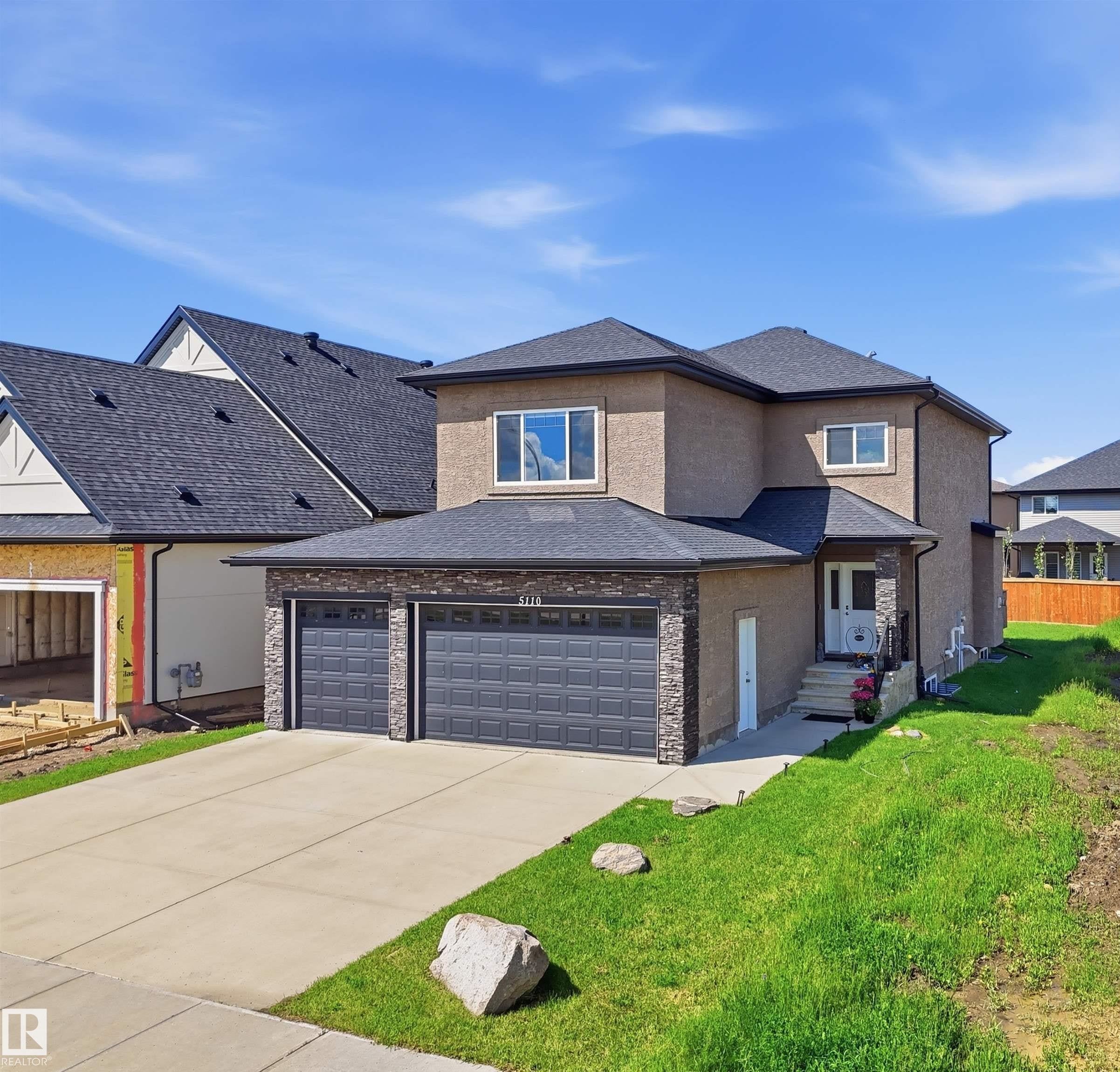 5110 Rue Eaglemont, Beaumont, AB - Outdoor With Facade