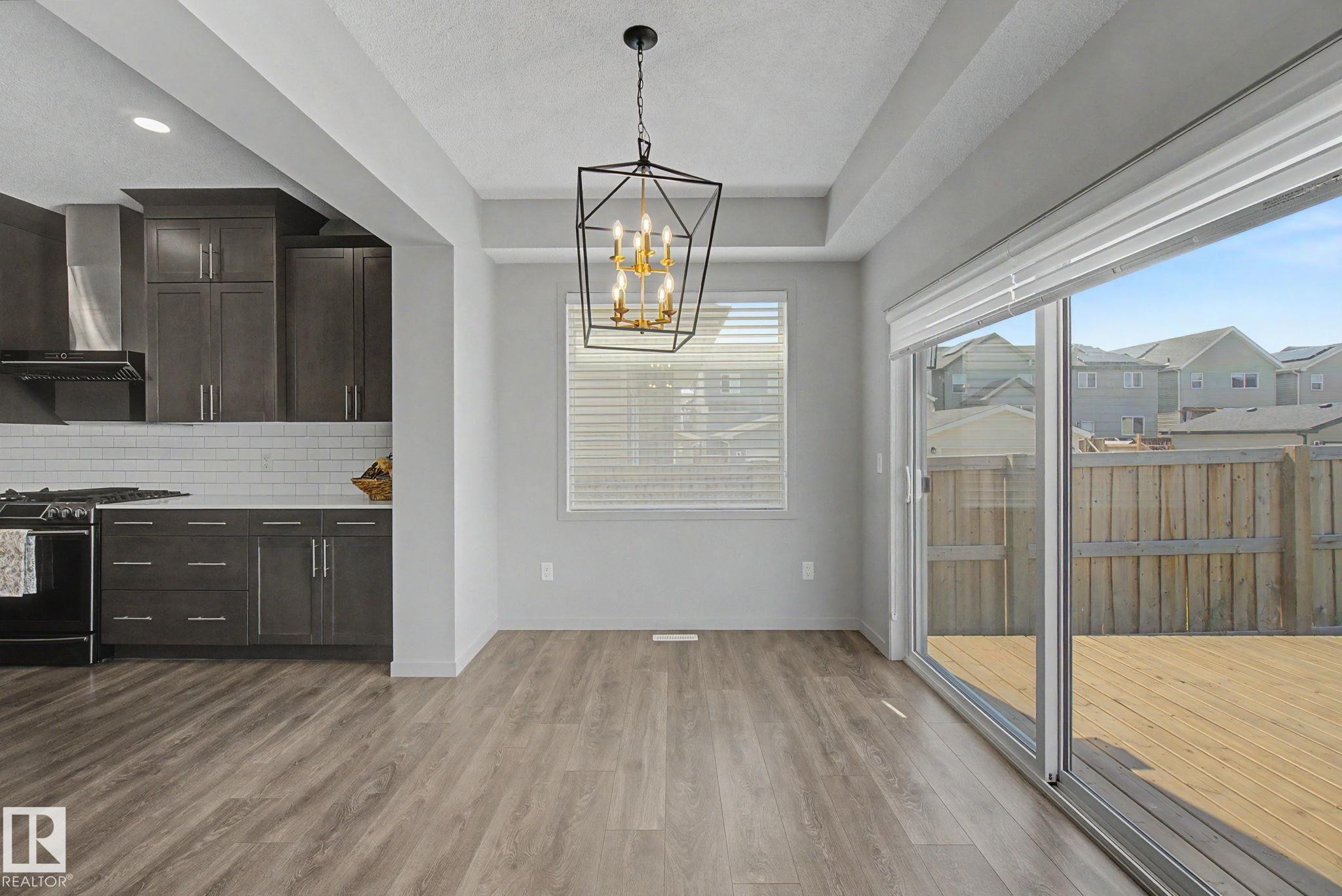 4675 Alwood Way Sw, Edmonton, AB - Indoor