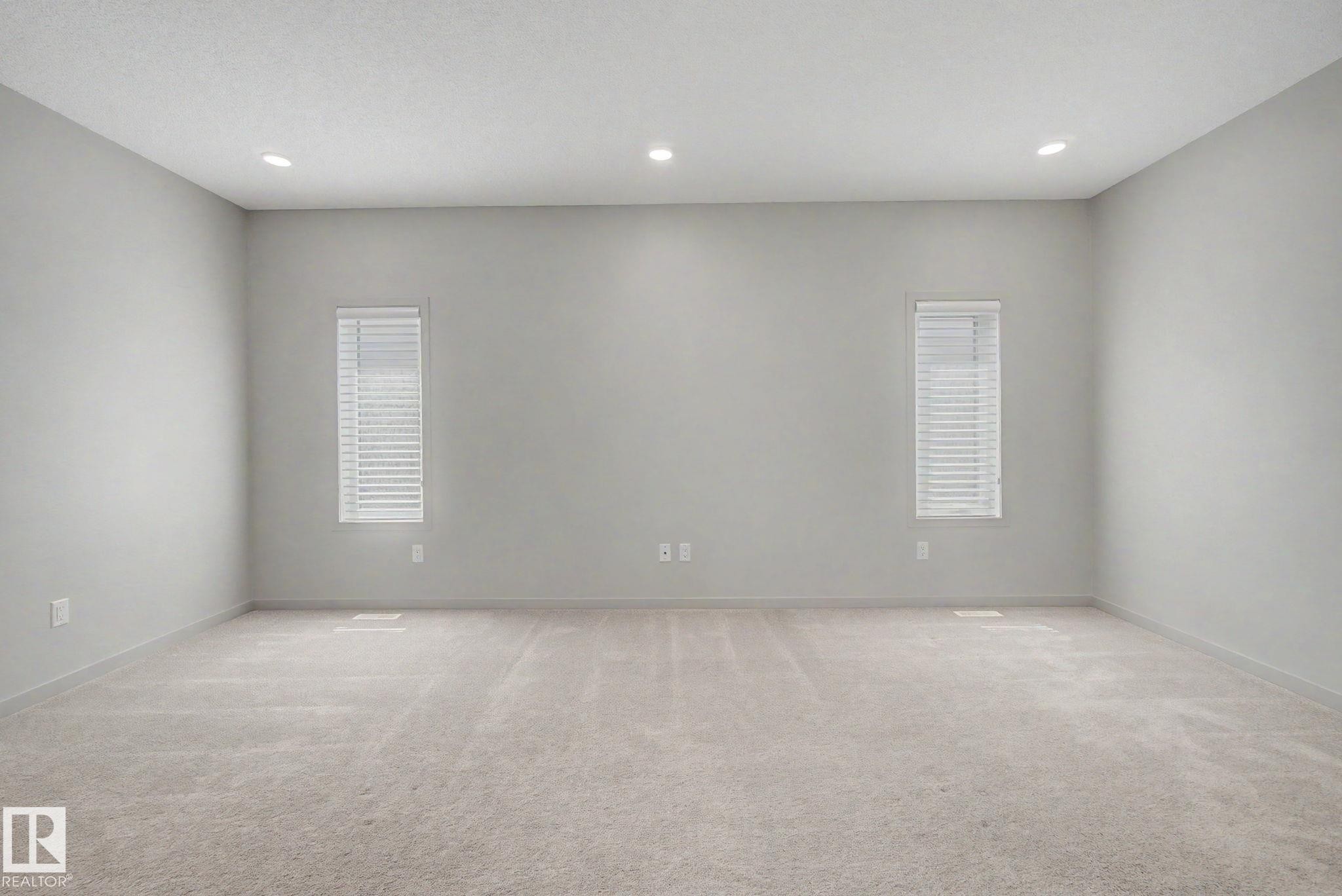 4675 Alwood Way Sw, Edmonton, AB - Indoor Photo Showing Other Room