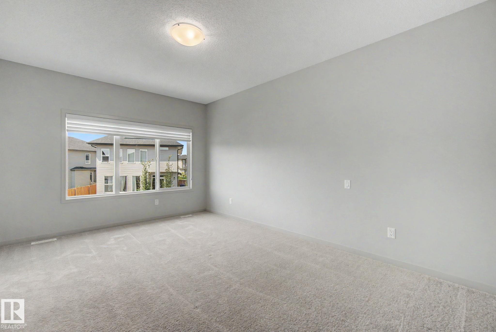 4675 Alwood Way Sw, Edmonton, AB - Indoor