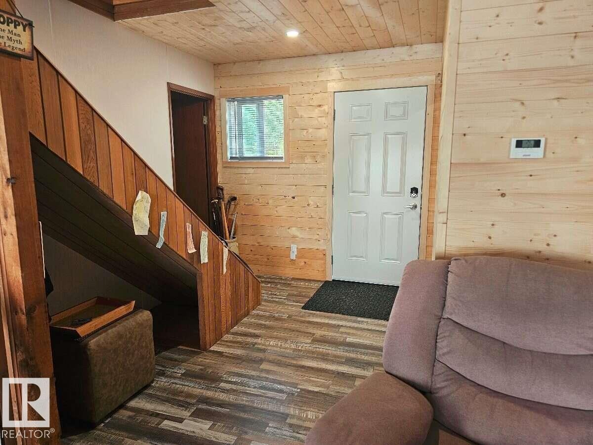 57230 Range Road 25, Rural Barrhead County, AB - Indoor Photo Showing Other Room