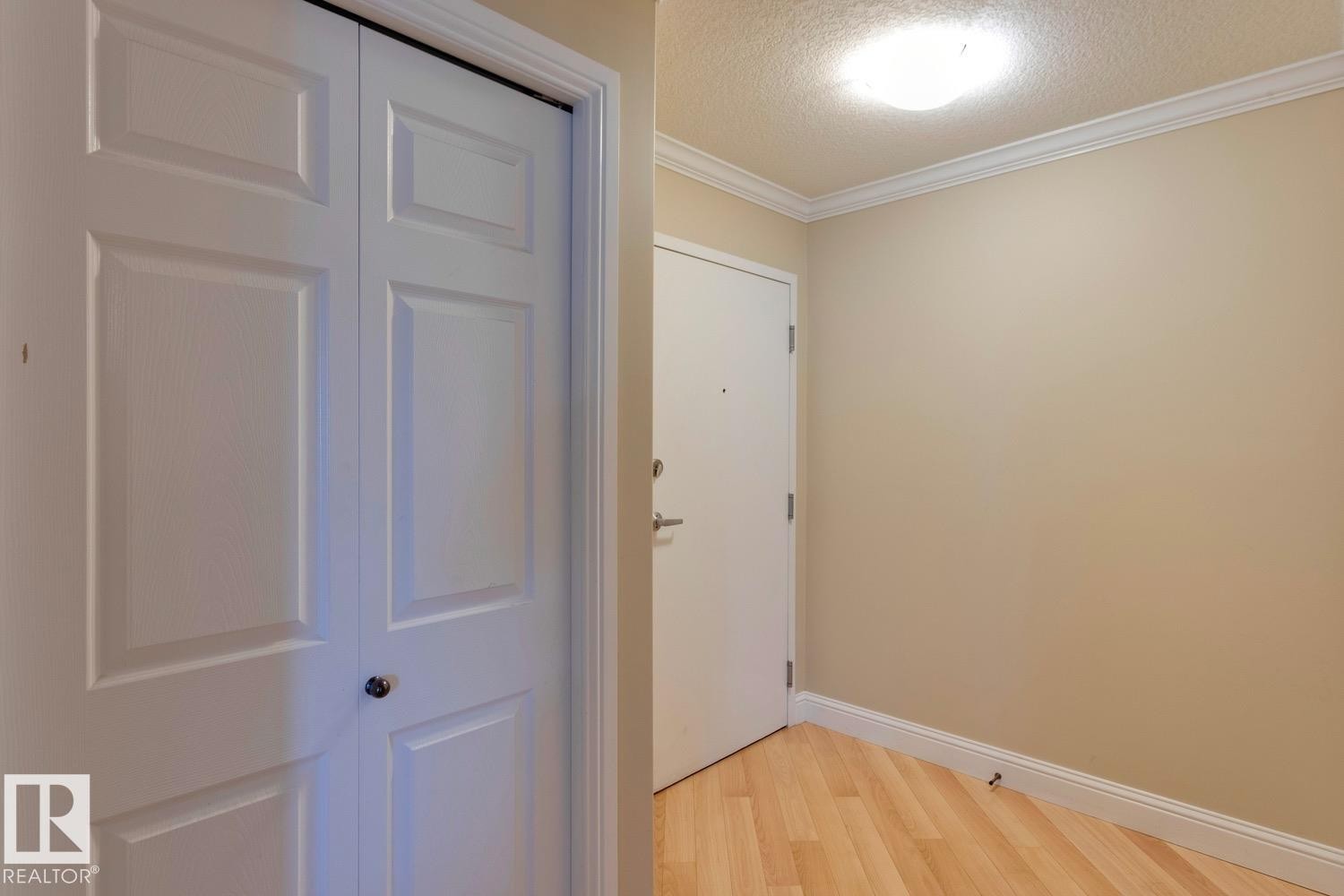 #207 14612 125 St Nw, Edmonton, AB - Indoor Photo Showing Other Room
