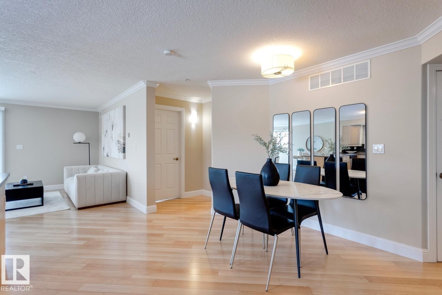 #207 14612 125 St Nw, Edmonton, AB - Indoor