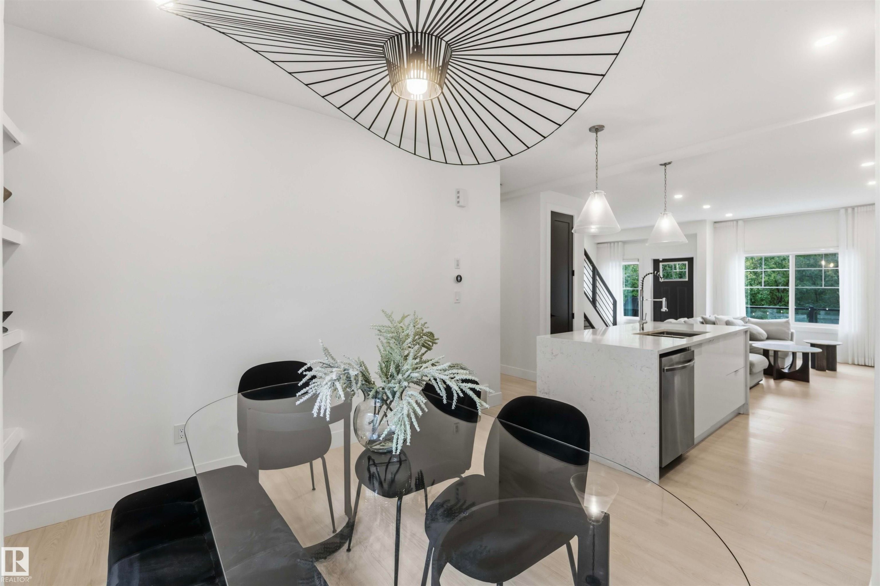 Welcome to #67 230 Edgemont Road NW - #67 230 Edgemont Rd Nw, Edmonton, AB - Indoor Photo Showing Other Room