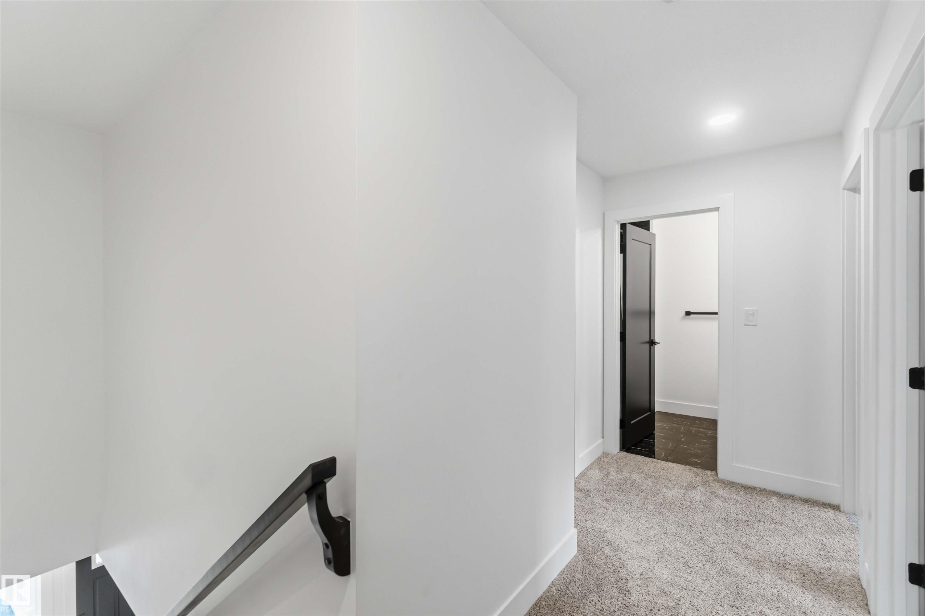 Welcome to #67 230 Edgemont Road NW - #67 230 Edgemont Rd Nw, Edmonton, AB - Indoor Photo Showing Other Room