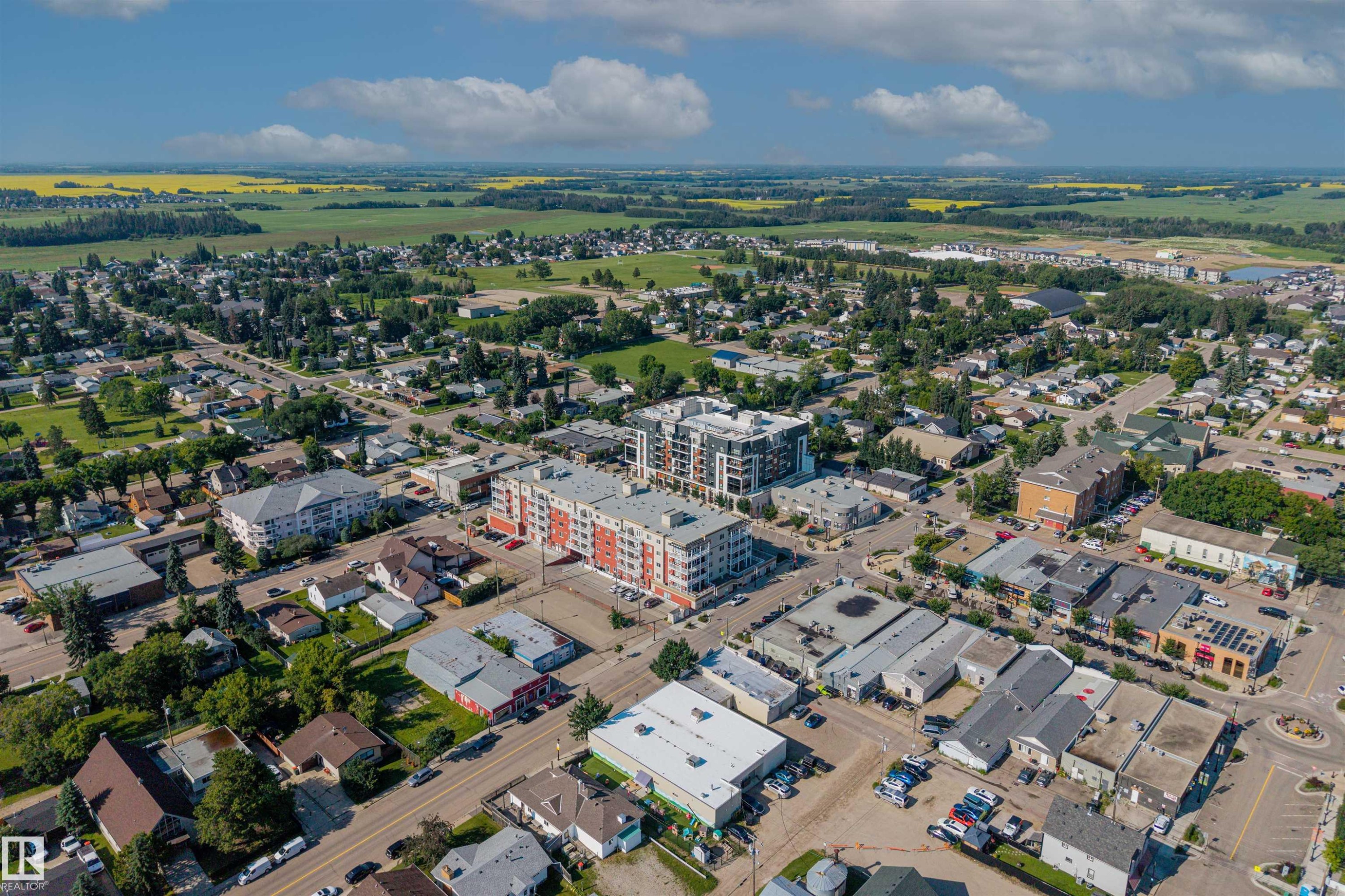 #110 5211 50 St, Stony Plain, AB - Outdoor With View