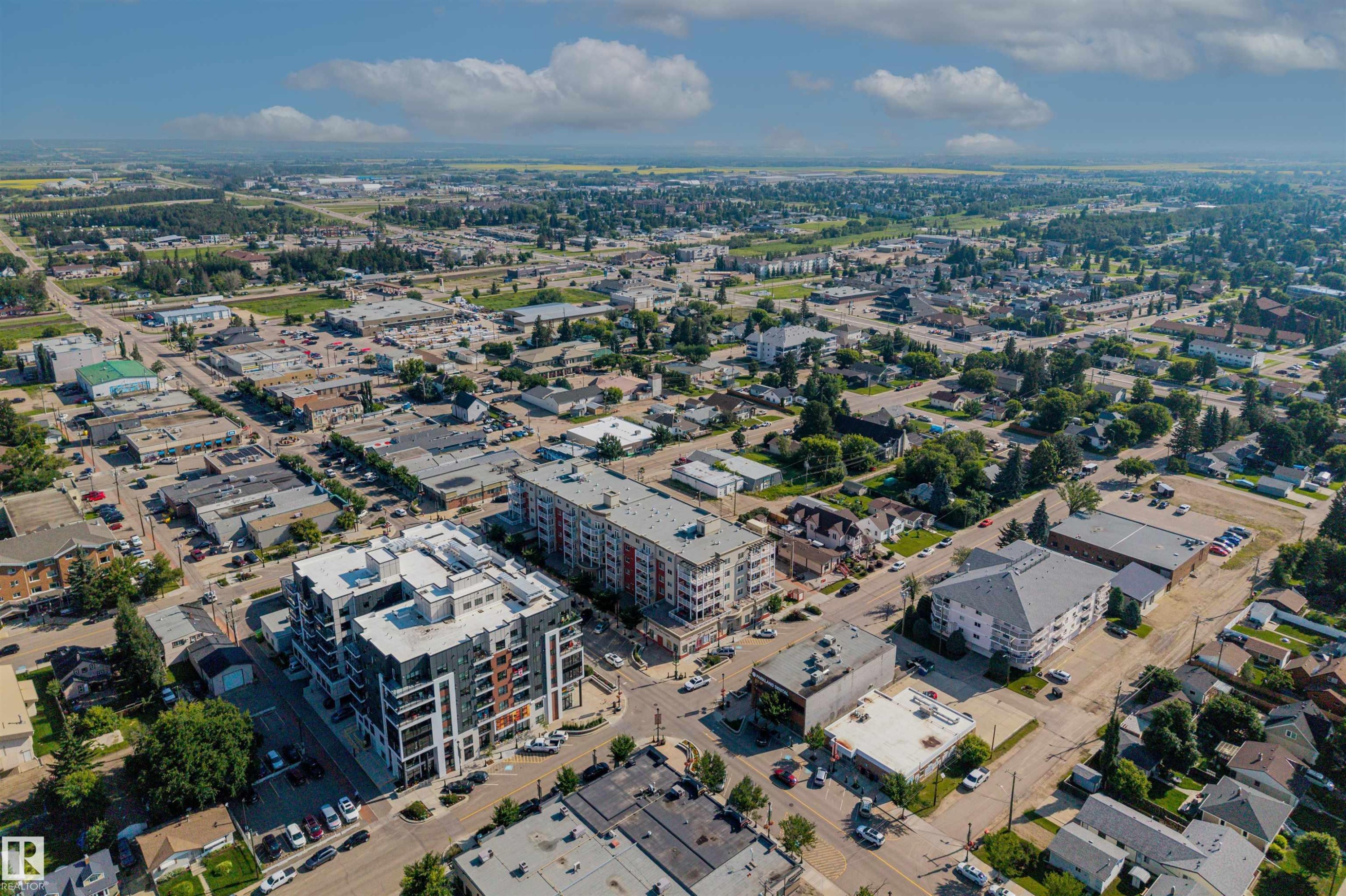 #110 5211 50 St, Stony Plain, AB - Outdoor With View