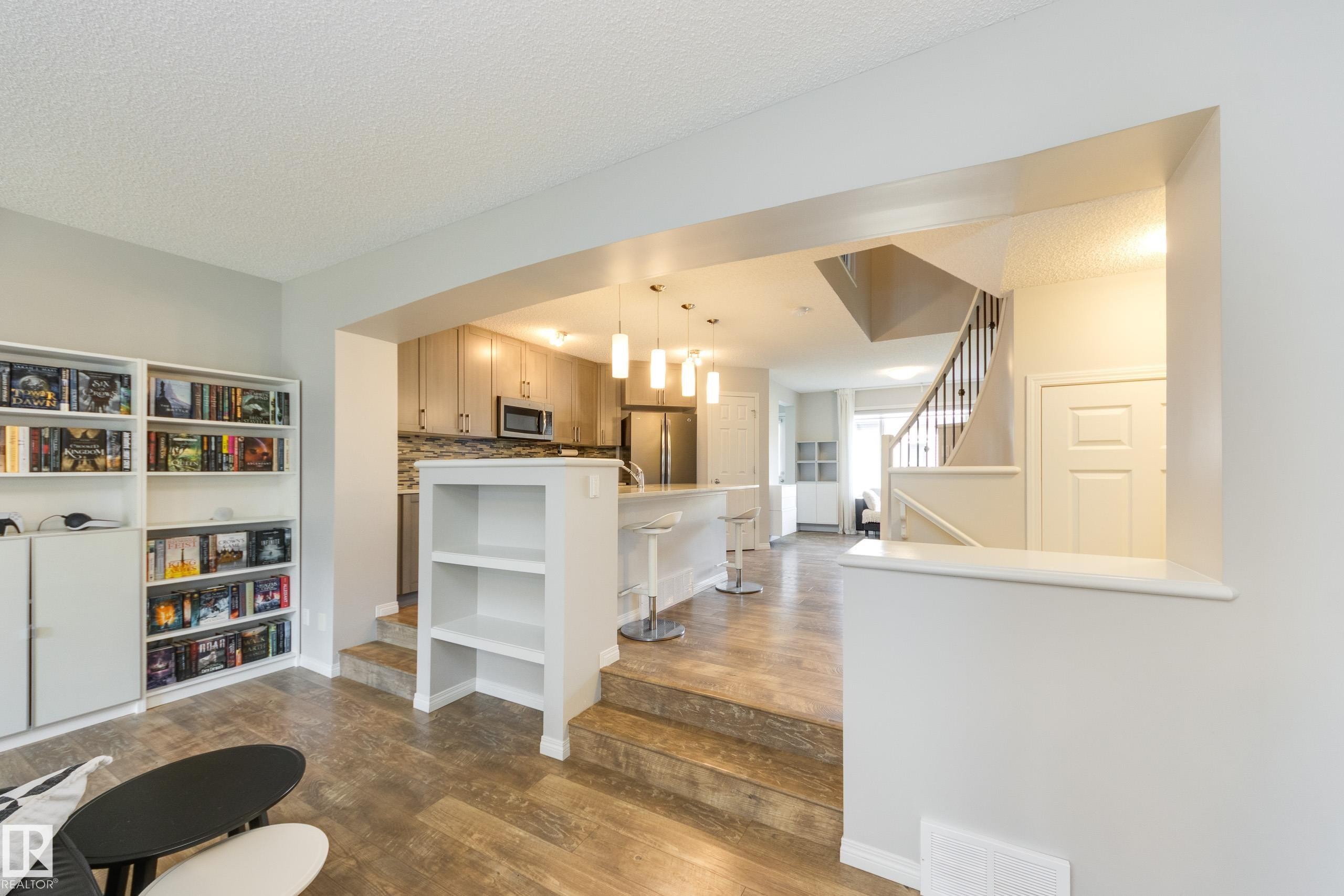 1241 Chappelle Boulevard Sw, Edmonton, AB - Indoor Photo Showing Other Room