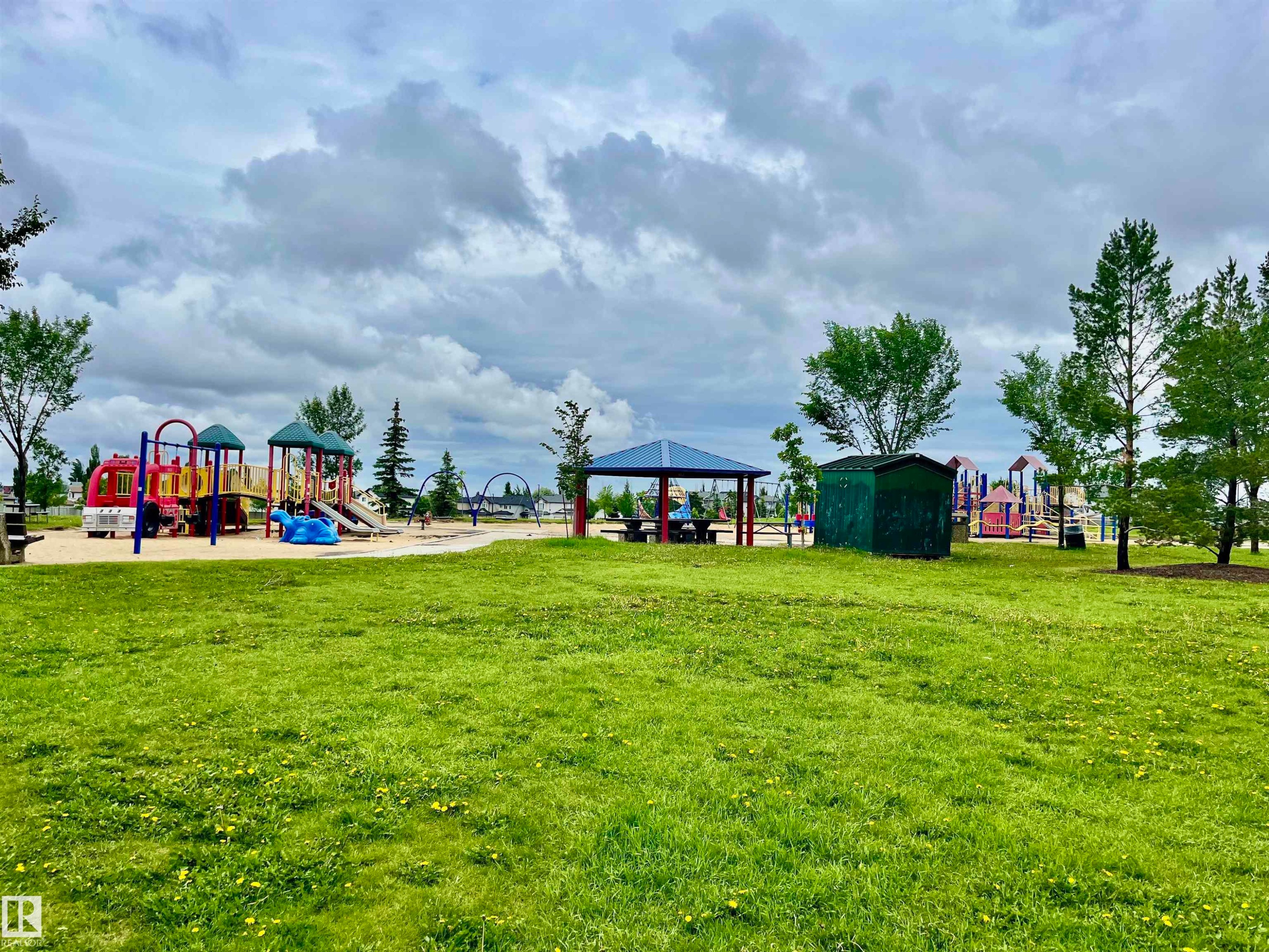 #213 396 Silver Berry Rd Nw, Edmonton, AB - Outdoor