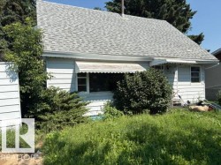 5218 45 Avenue Vegreville, AB T9C 1A2