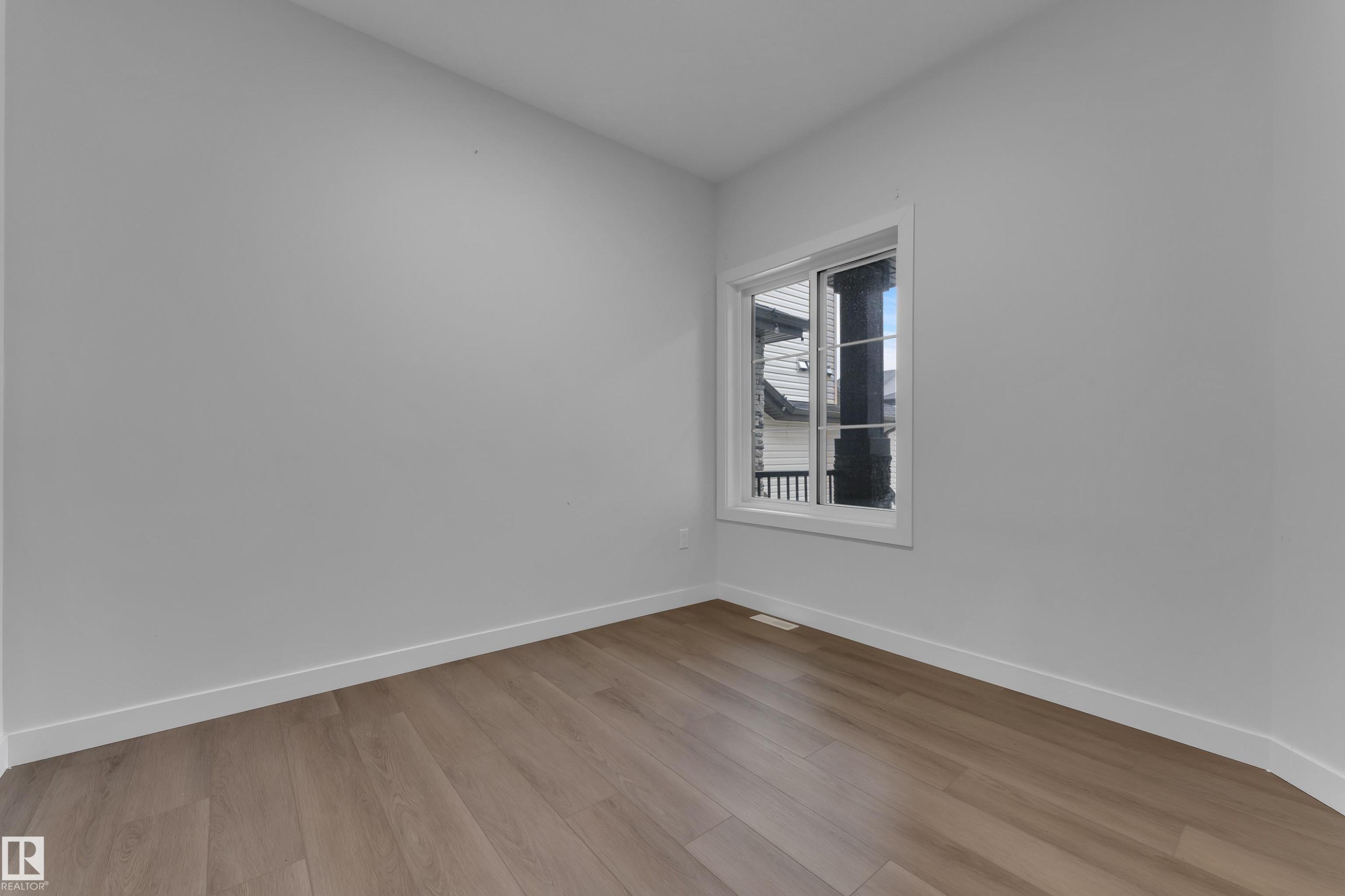 3615 42 Avenue, Beaumont, AB - Indoor Photo Showing Other Room