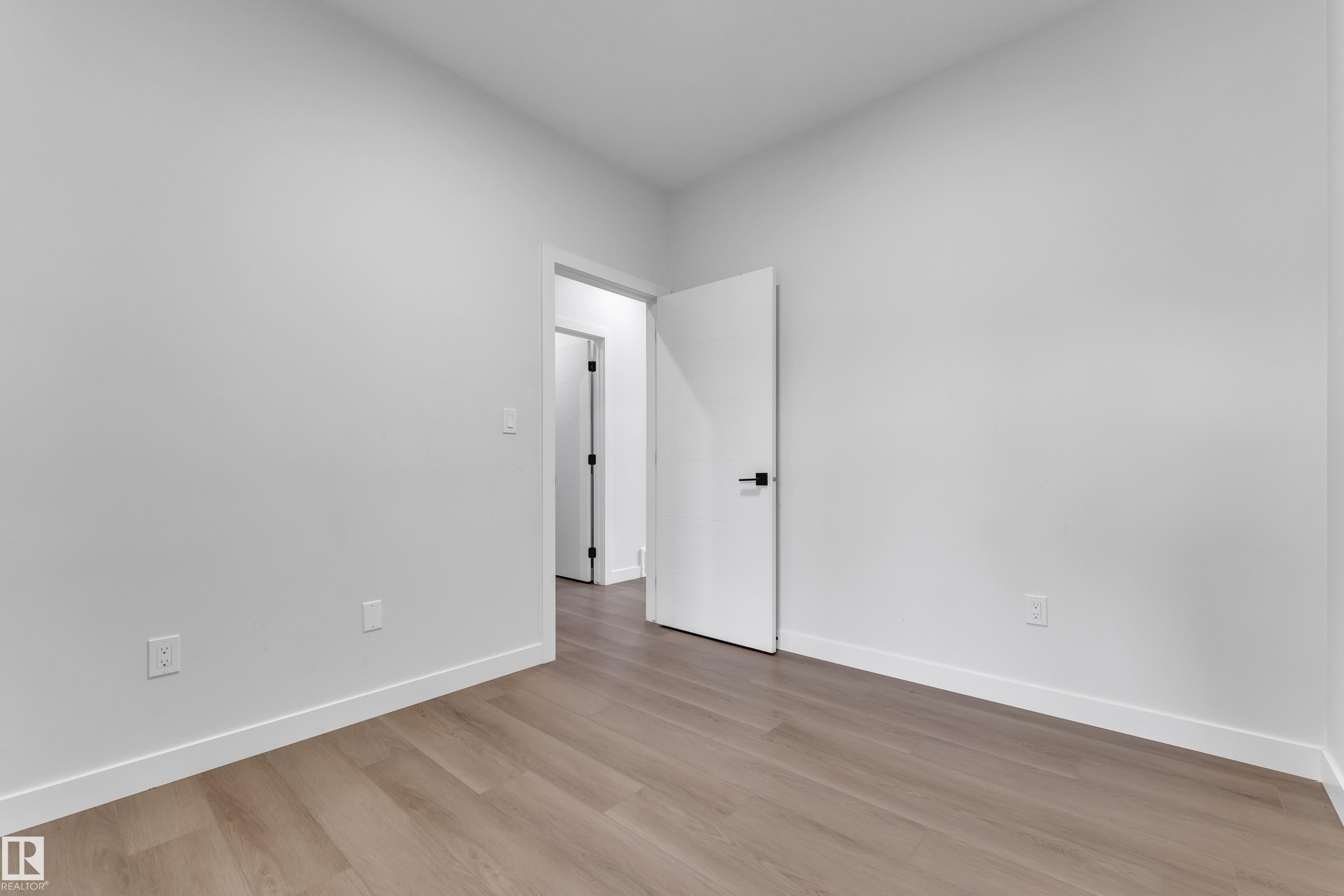 3615 42 Avenue, Beaumont, AB - Indoor With Storage
