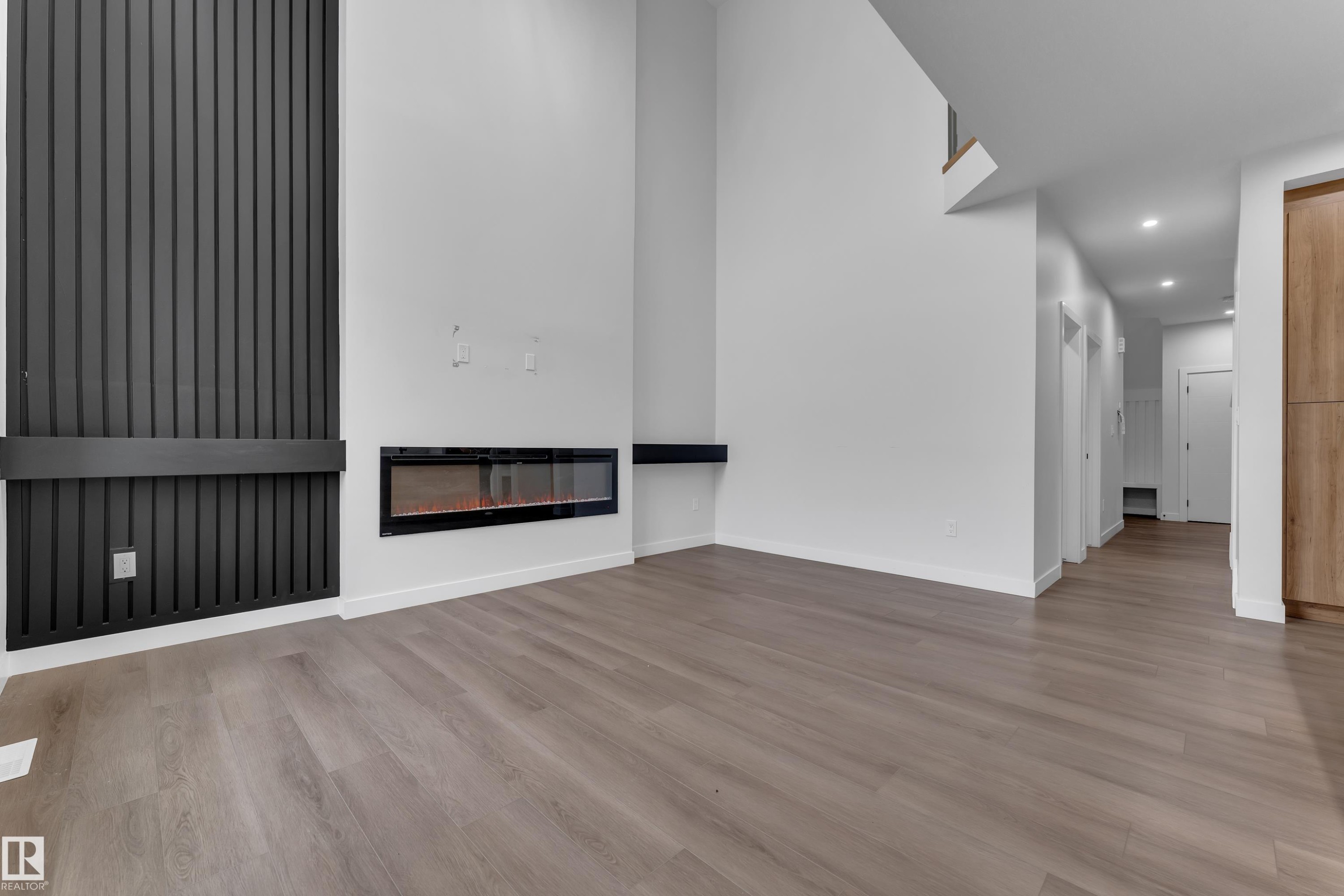 3615 42 Avenue, Beaumont, AB - Indoor Photo Showing Living Room