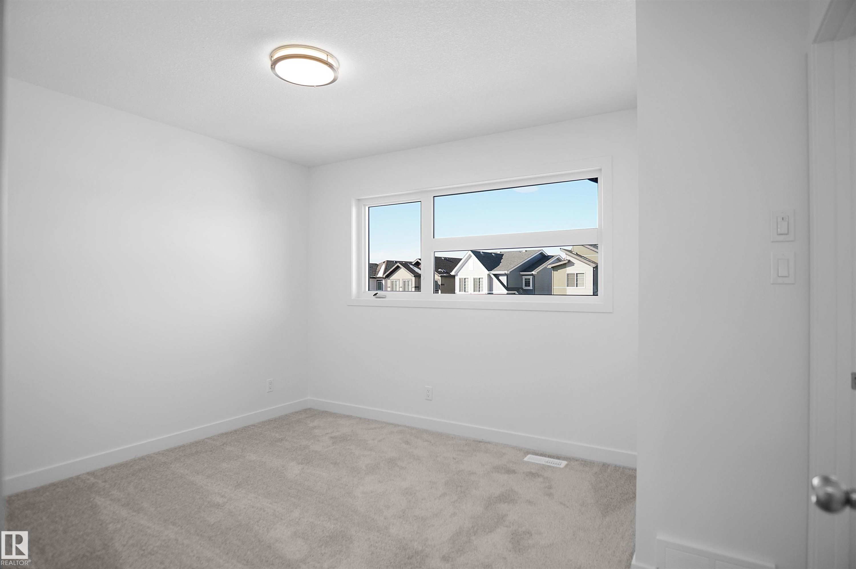 8893 Carson Way Sw, Edmonton, AB - Indoor Photo Showing Other Room