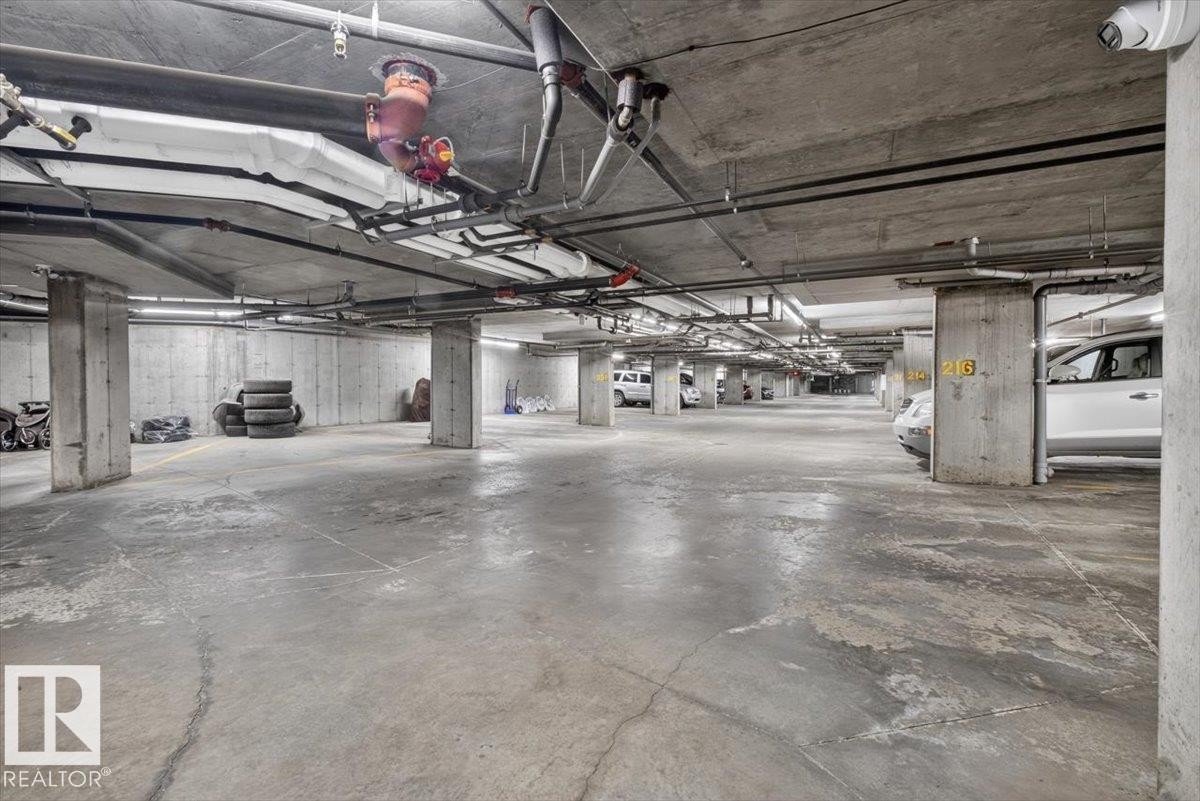 #204 18126 77 St Nw, Edmonton, AB - Indoor Photo Showing Garage