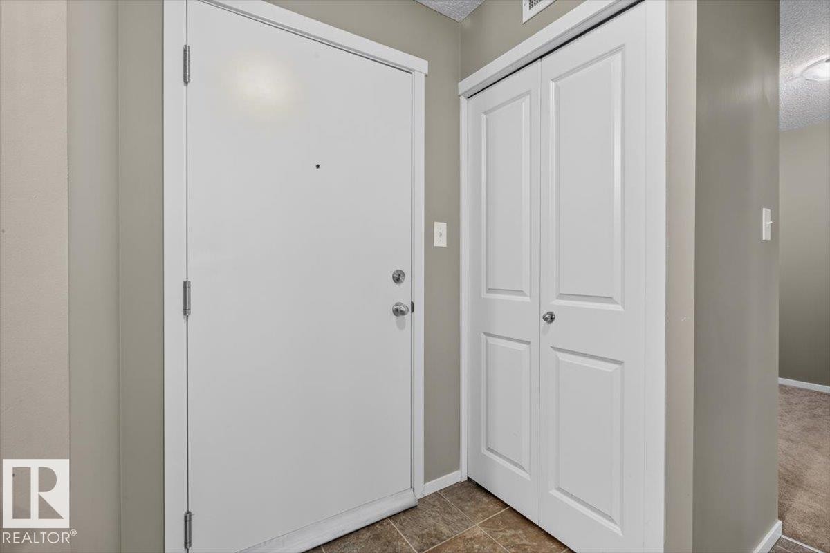 #204 18126 77 St Nw, Edmonton, AB - Indoor Photo Showing Other Room