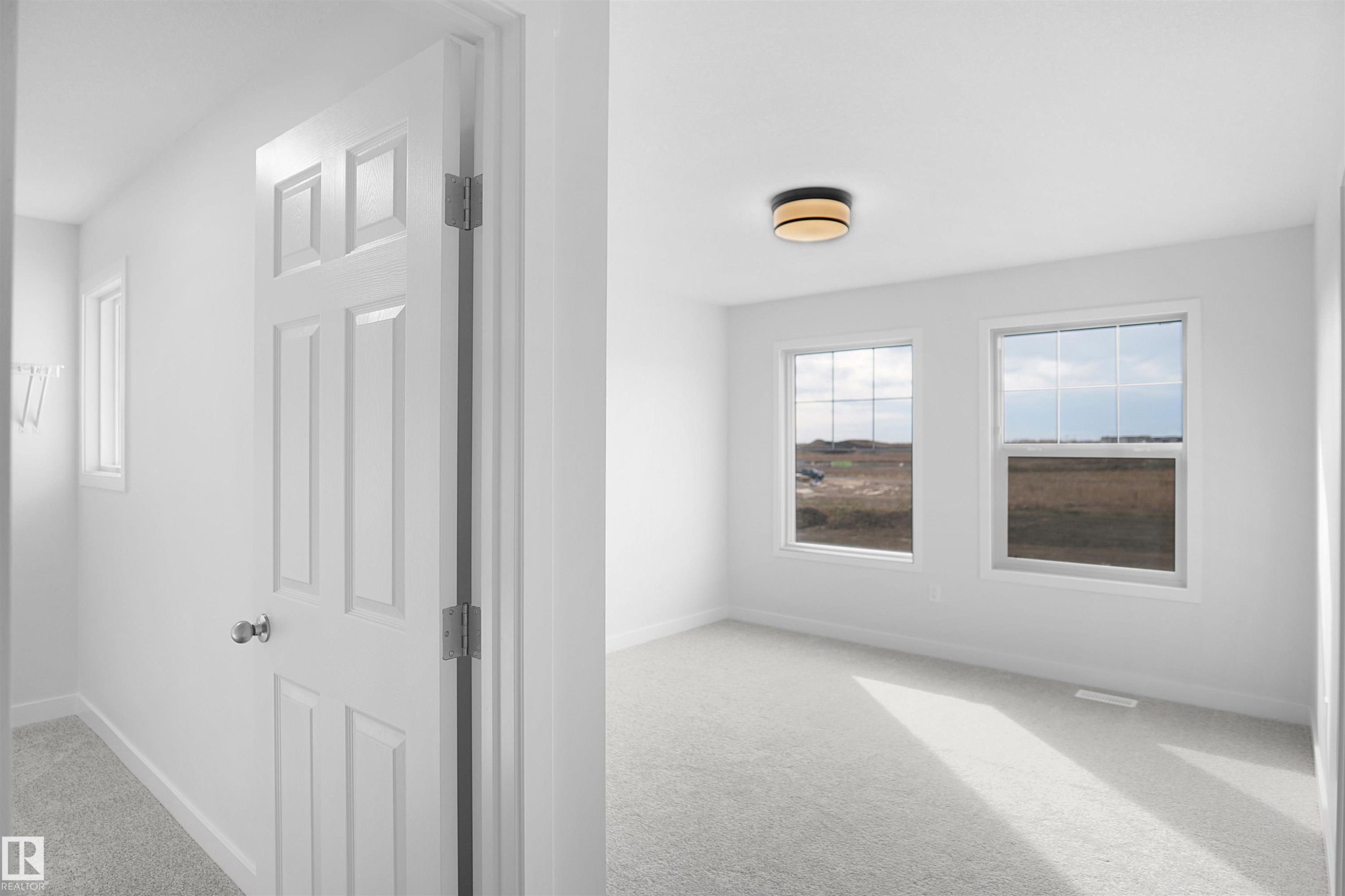 2241 194A Street Nw, Edmonton, AB - Indoor Photo Showing Other Room