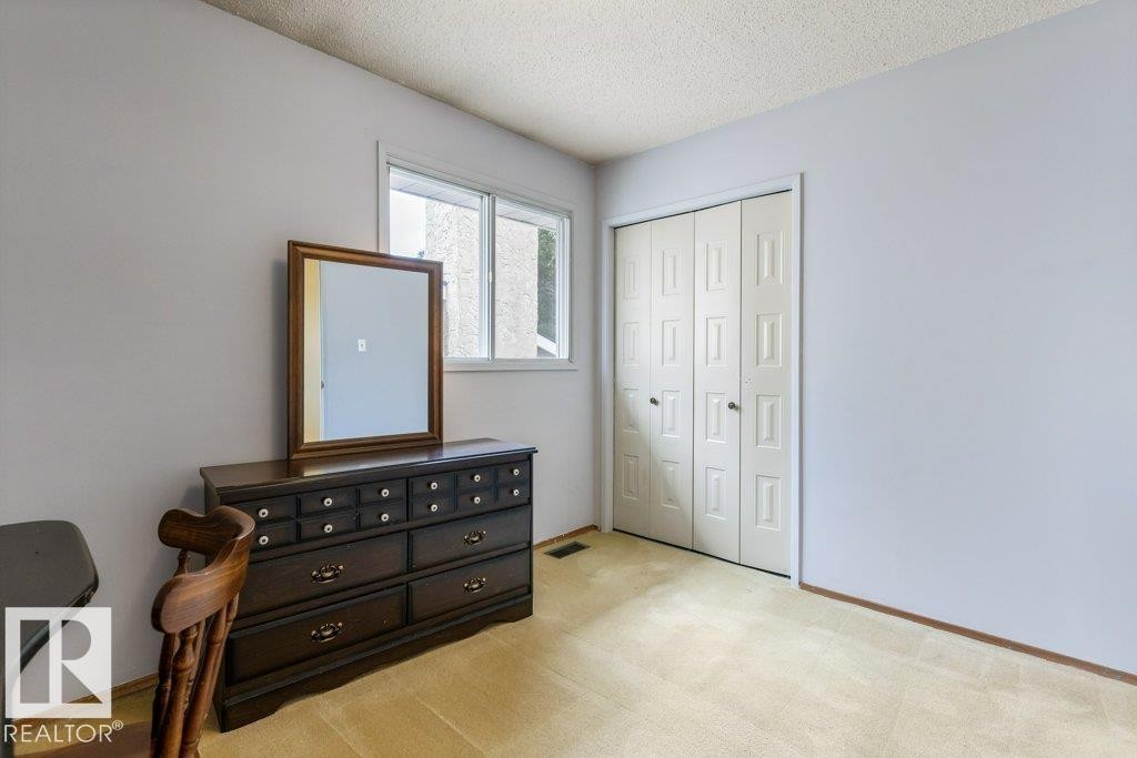 11113 173A Avenue Nw, Edmonton, AB - Indoor