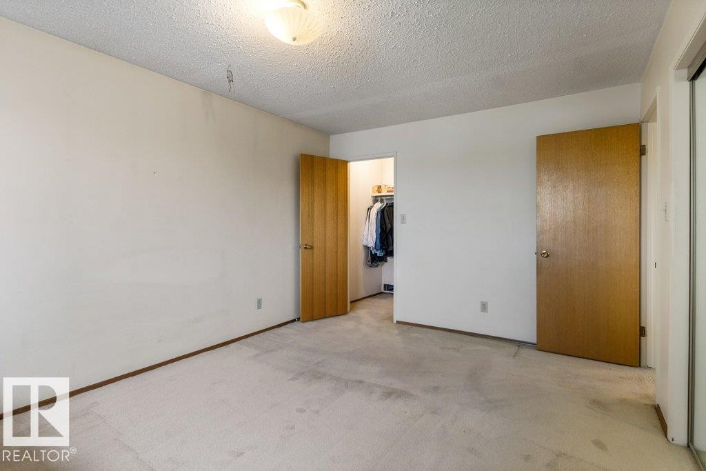 11113 173A Avenue Nw, Edmonton, AB - Indoor Photo Showing Other Room
