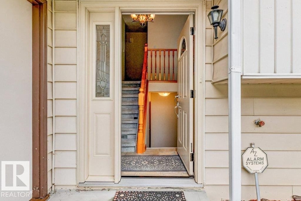 10423 33 Avenue Nw, Edmonton, AB