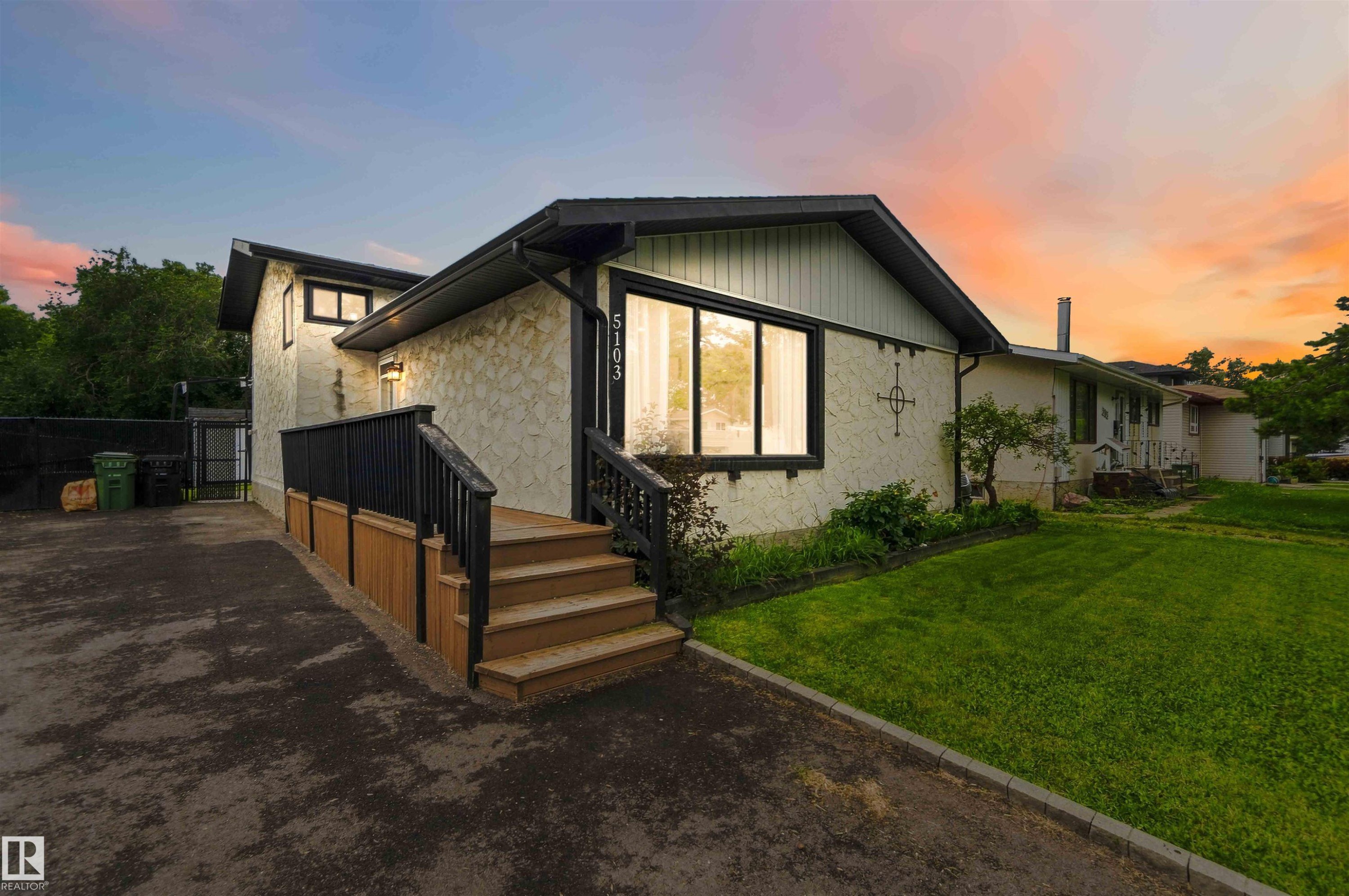 5103 57 Avenue, Leduc, AB - Outdoor