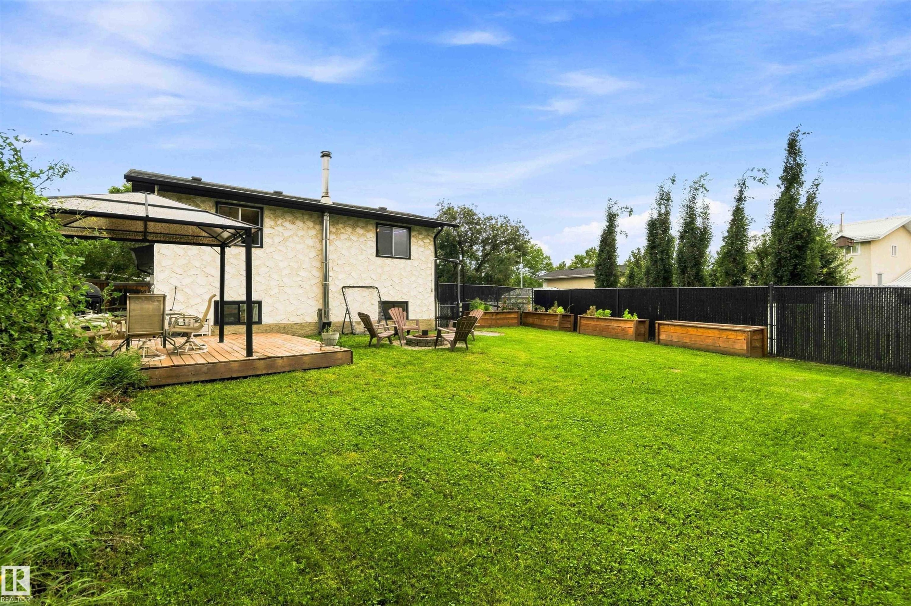 5103 57 Avenue, Leduc, AB - Outdoor