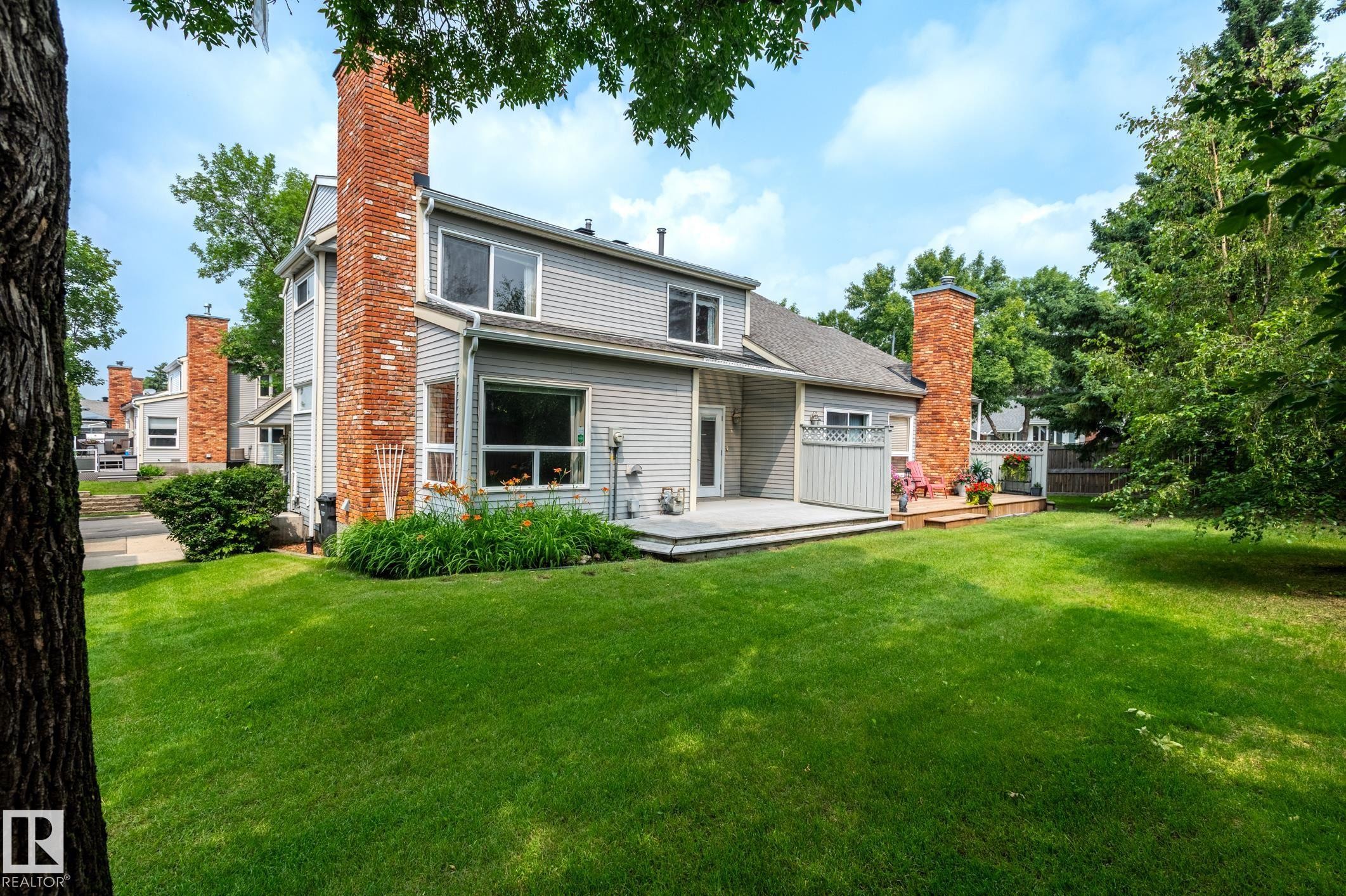 33 Whiteoaks Estates, St. Albert, AB - Outdoor