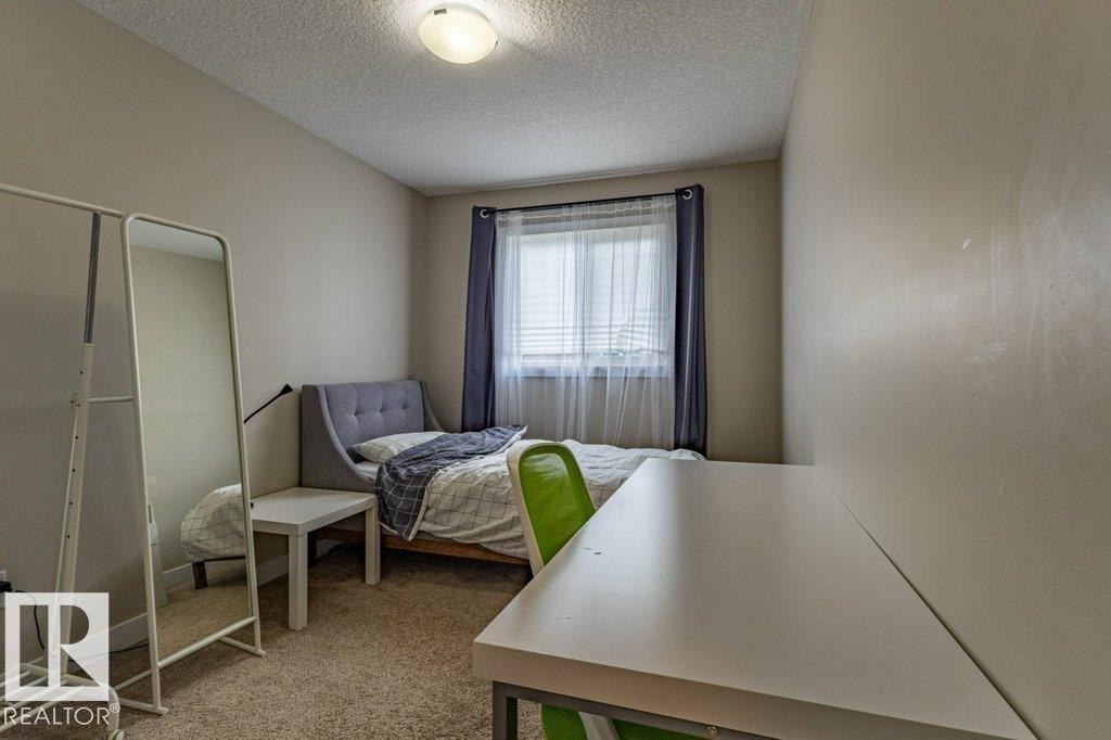 9372 Cooper Bend Sw, Edmonton, AB - Indoor