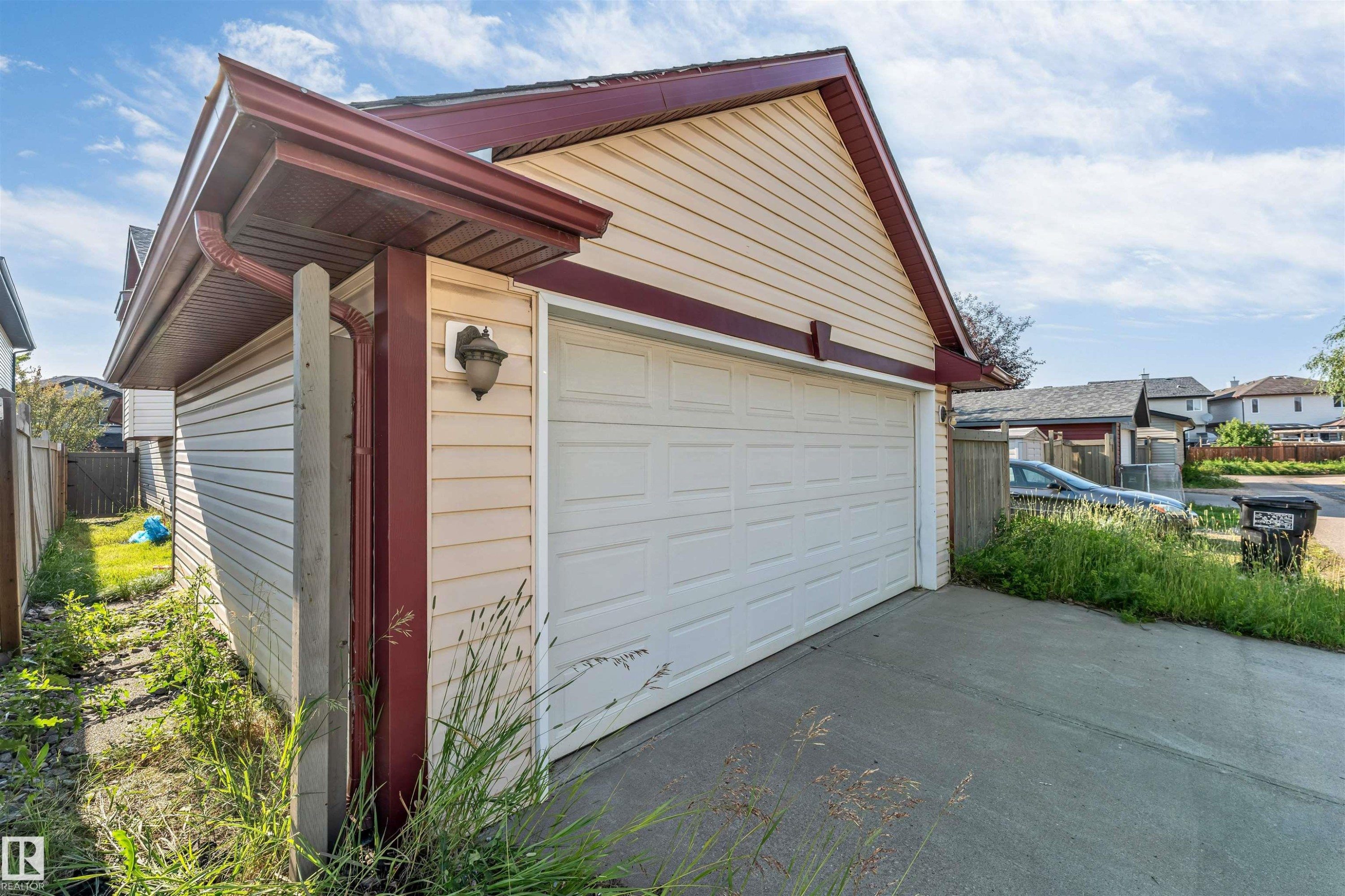 613 83 Street Sw, Edmonton, AB - Outdoor