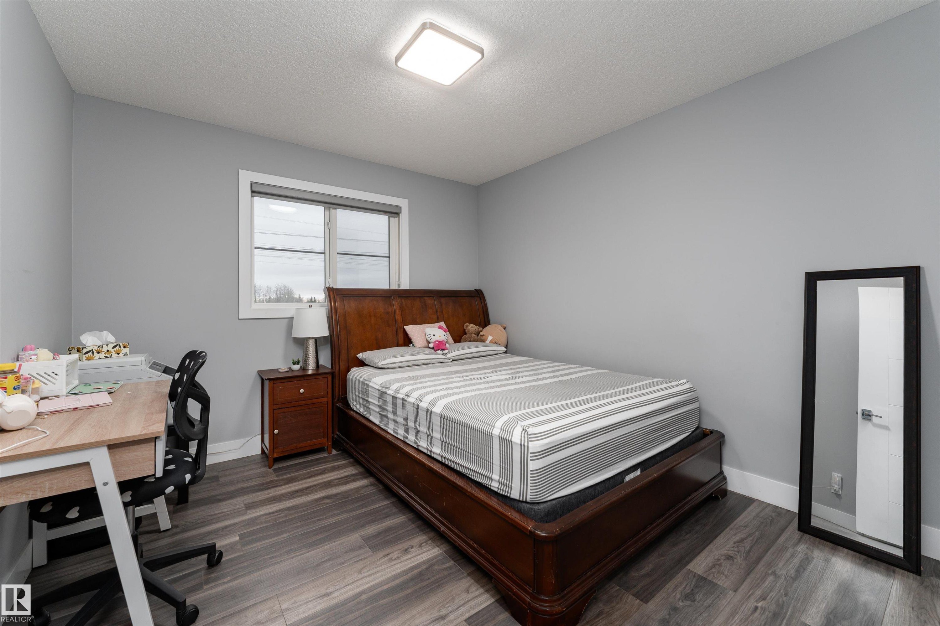 1613 Enright Way Nw, Edmonton, AB