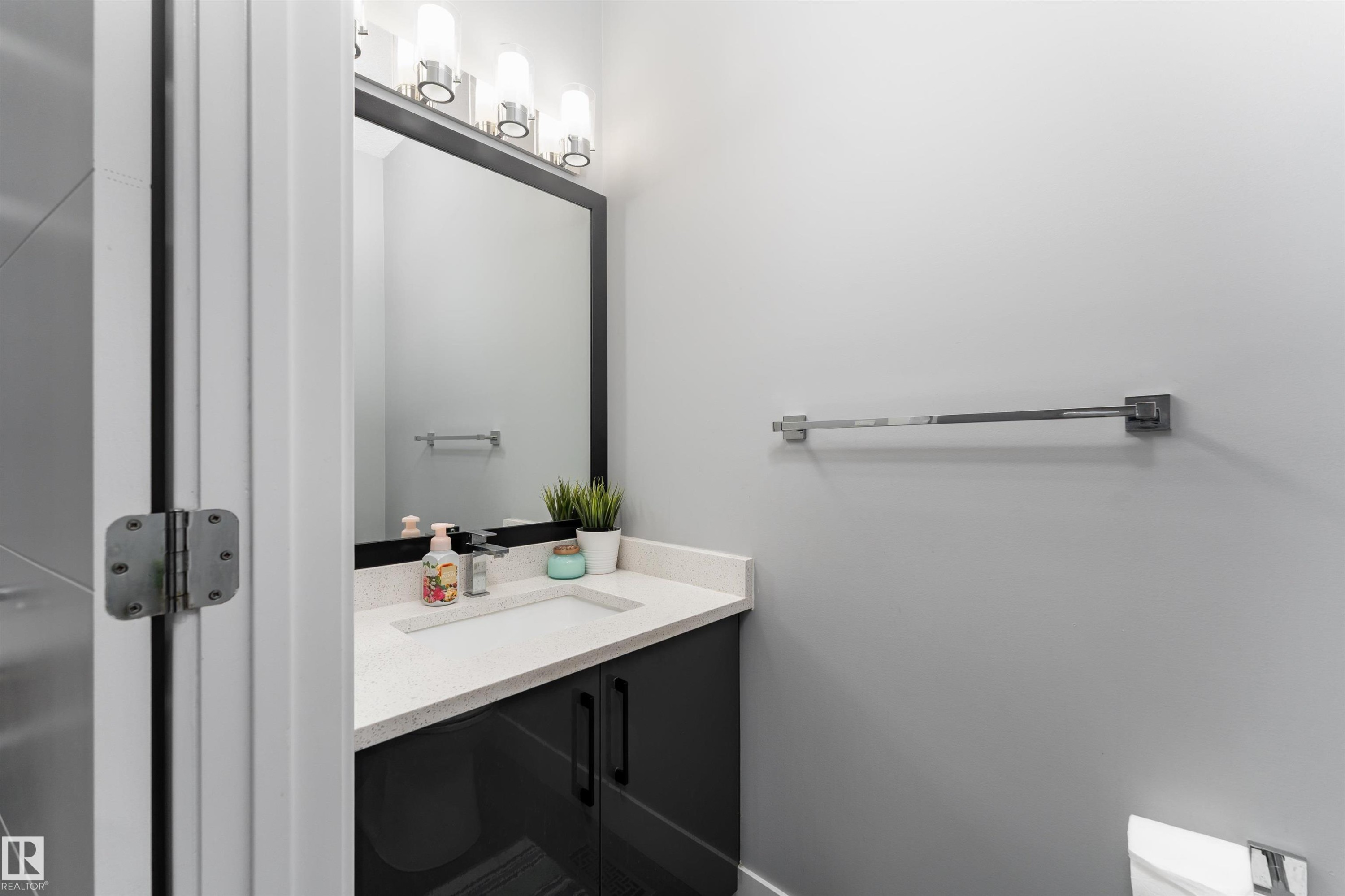 1613 Enright Way Nw, Edmonton, AB