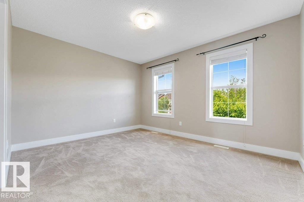 2122 24 Street Nw, Edmonton, AB - Indoor Photo Showing Other Room