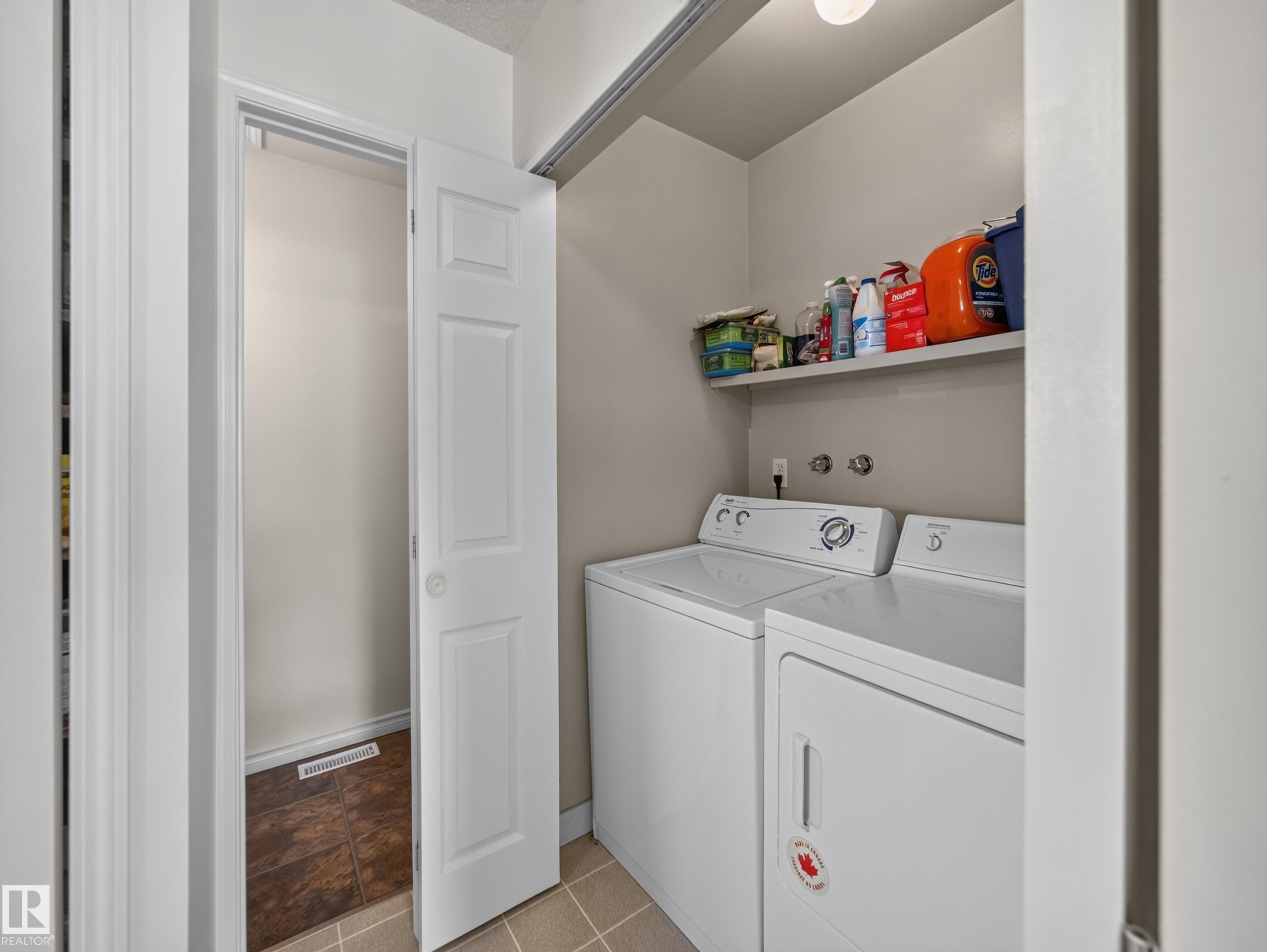 10136 81 Street Nw, Edmonton, AB - Indoor Photo Showing Laundry Room