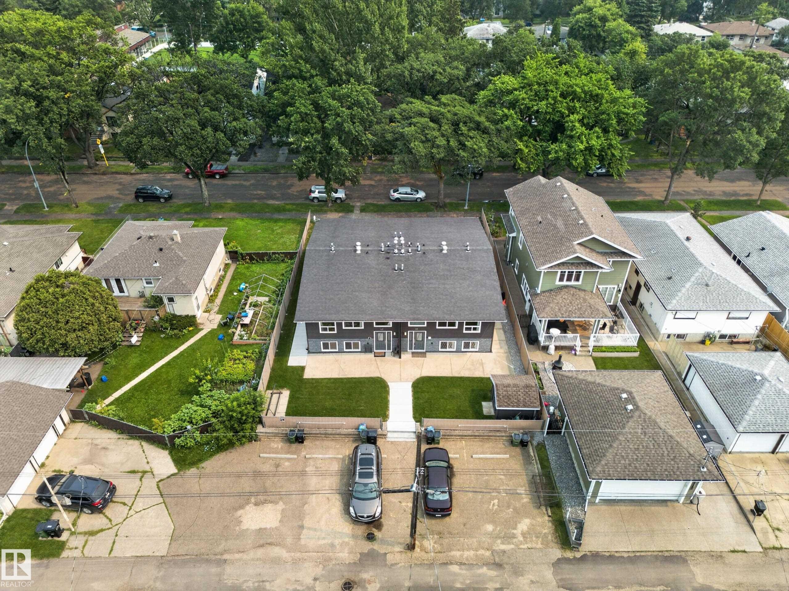 10136 81 Street Nw, Edmonton, AB - Outdoor