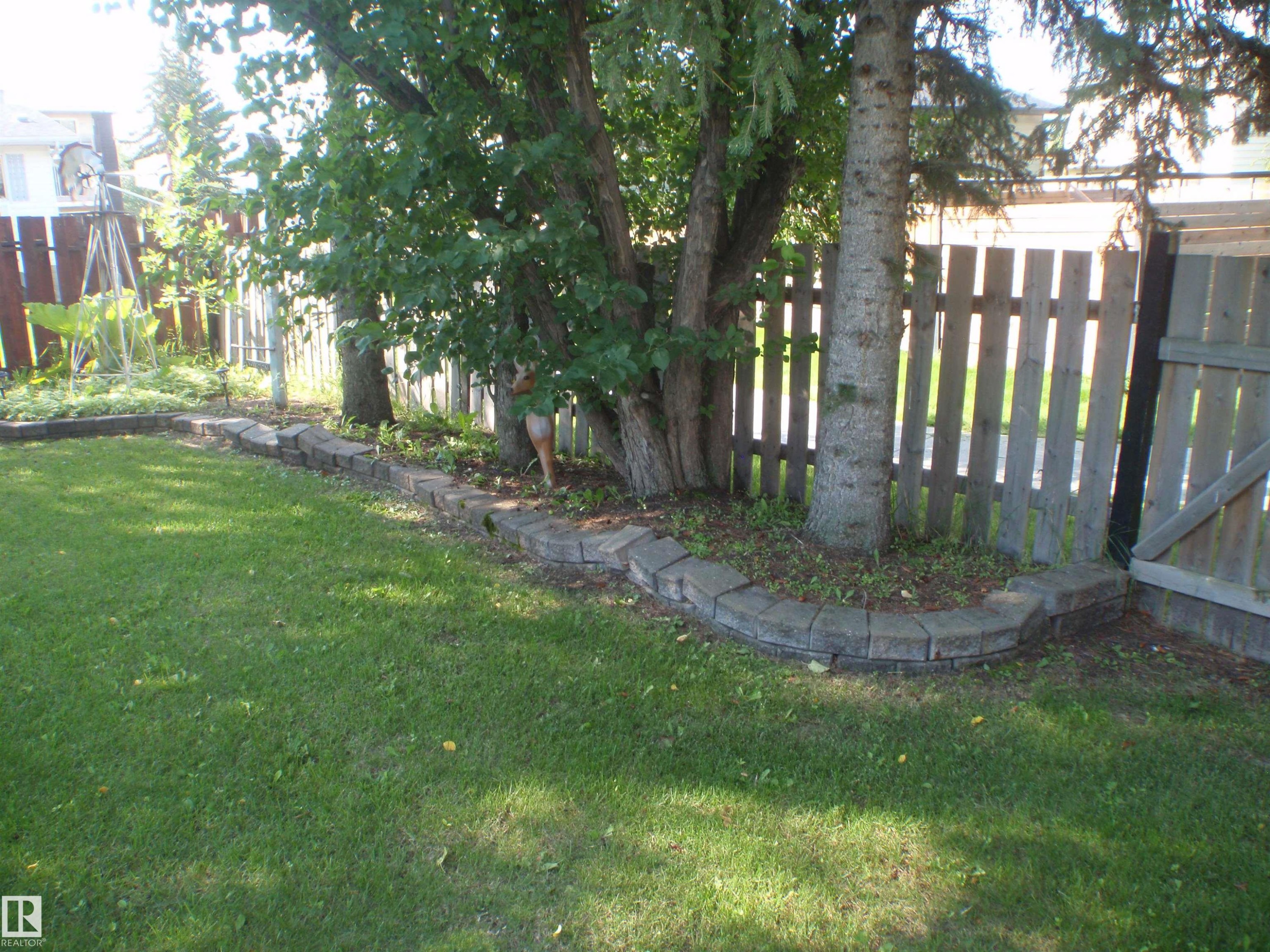 5802 53 Street, Barrhead, AB - Outdoor