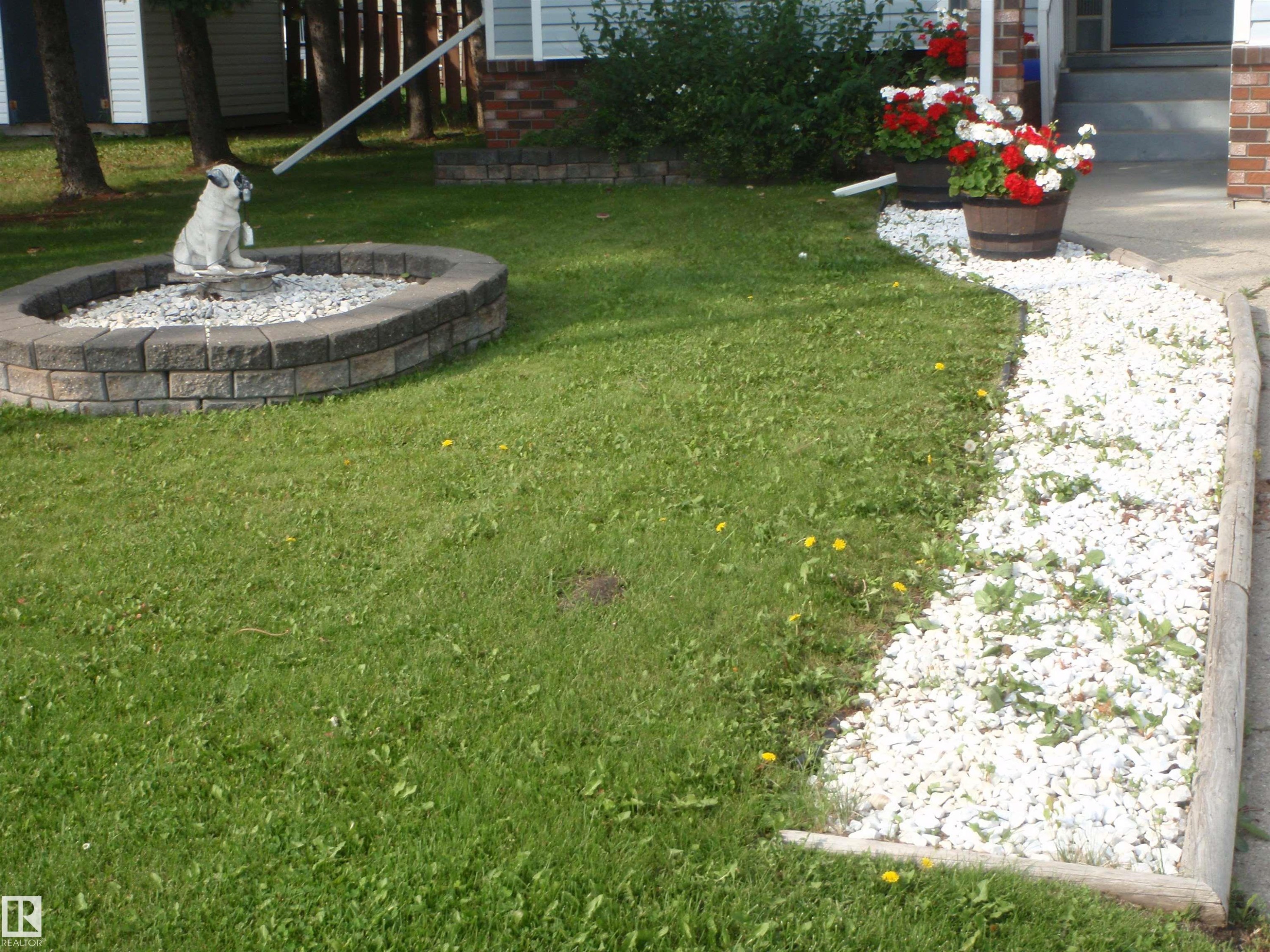 5802 53 Street, Barrhead, AB - Outdoor
