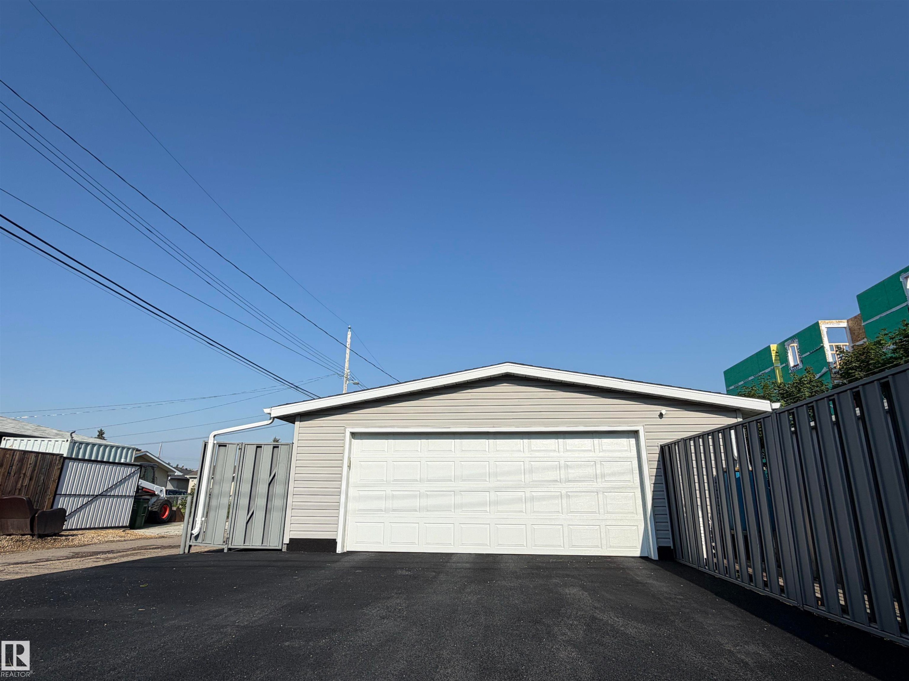 13304 70 Street Nw, Edmonton, AB - Outdoor With Exterior