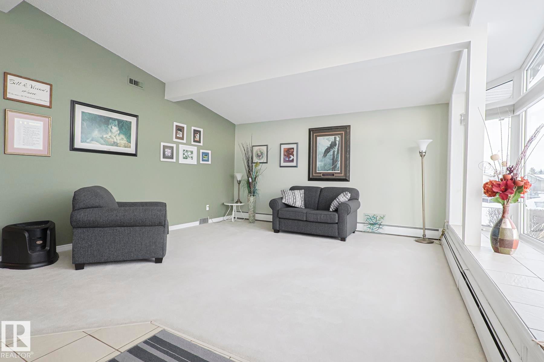 13304 70 Street Nw, Edmonton, AB - Indoor