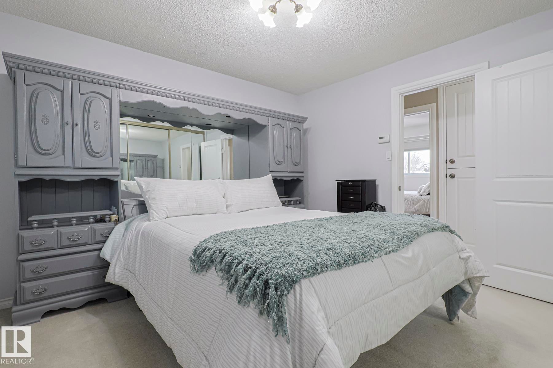13304 70 Street Nw, Edmonton, AB - Indoor Photo Showing Bedroom