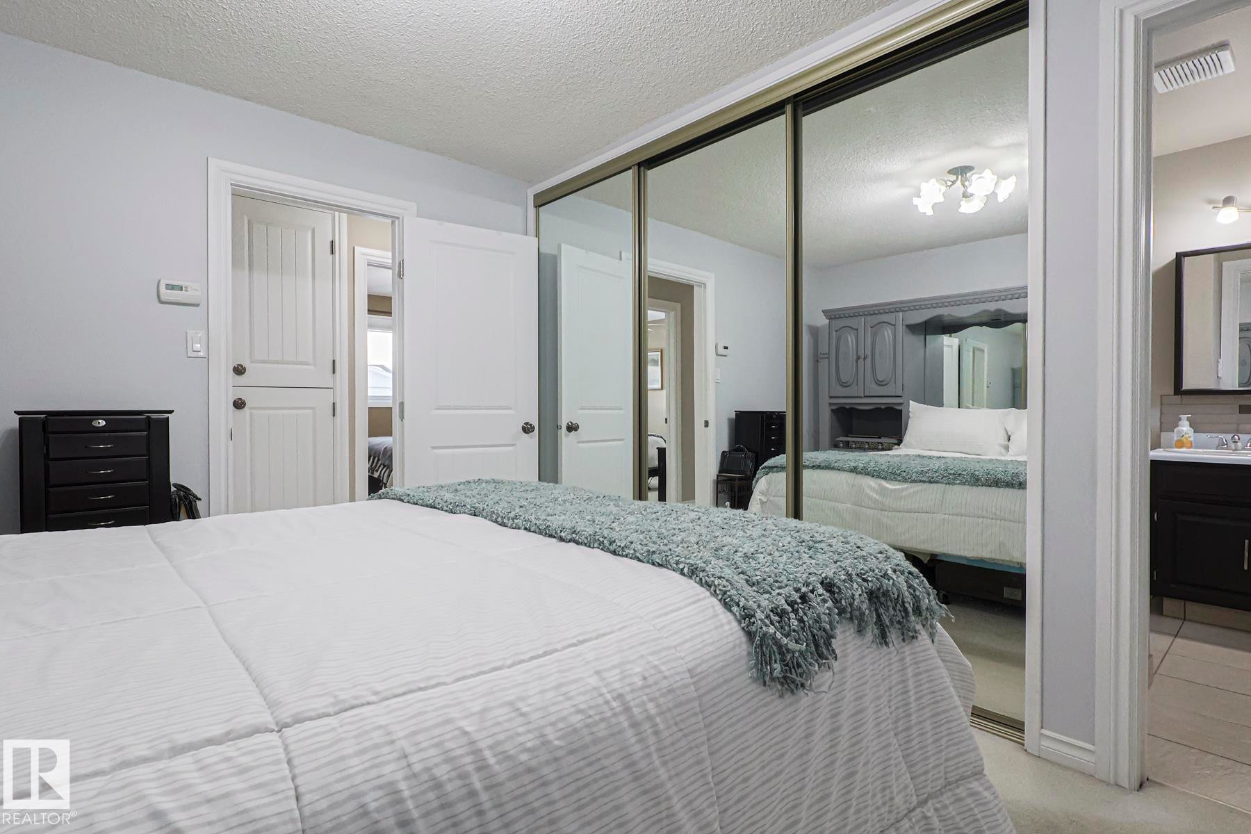 13304 70 Street Nw, Edmonton, AB - Indoor Photo Showing Bedroom
