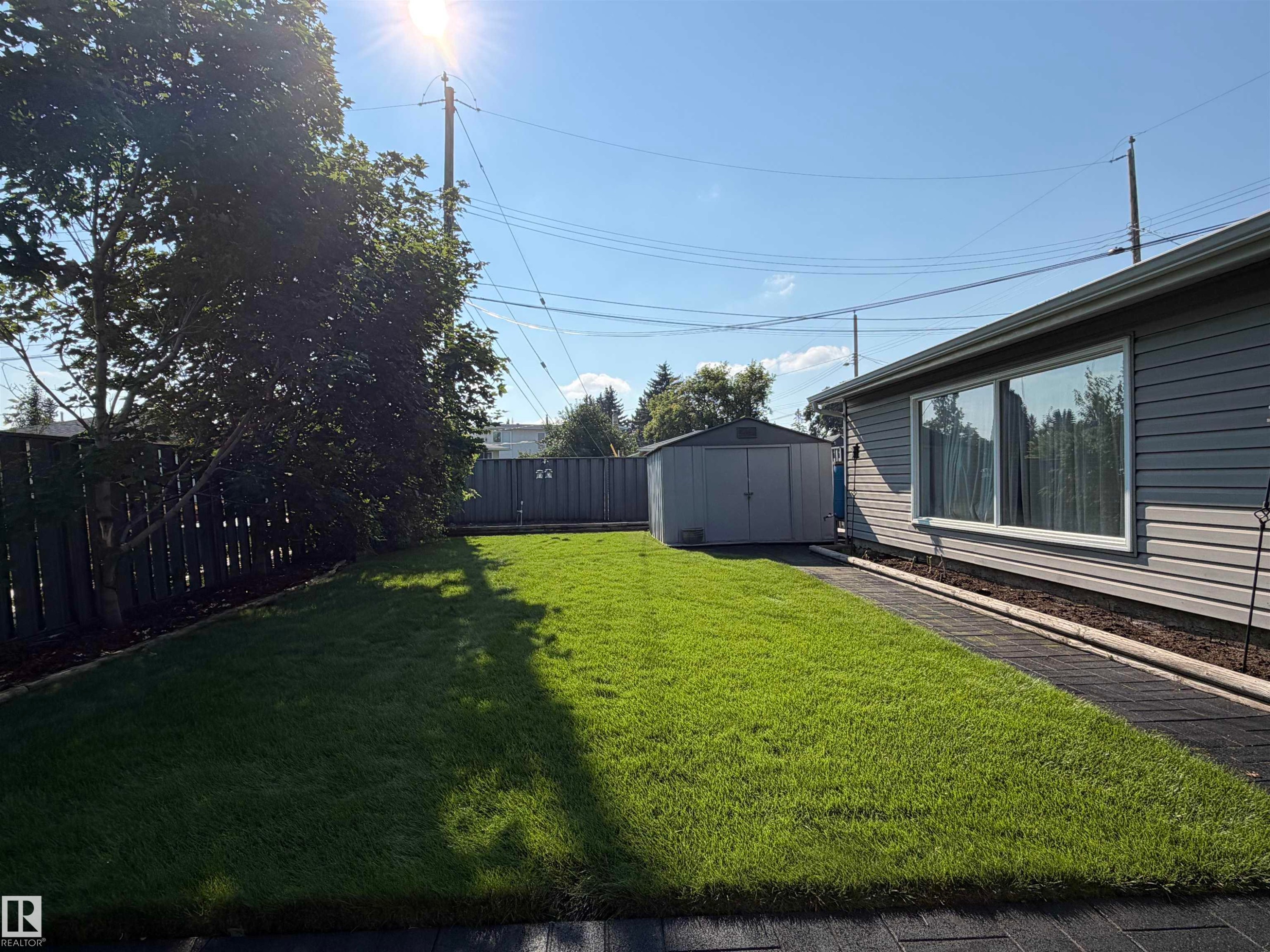 13304 70 Street Nw, Edmonton, AB - Outdoor