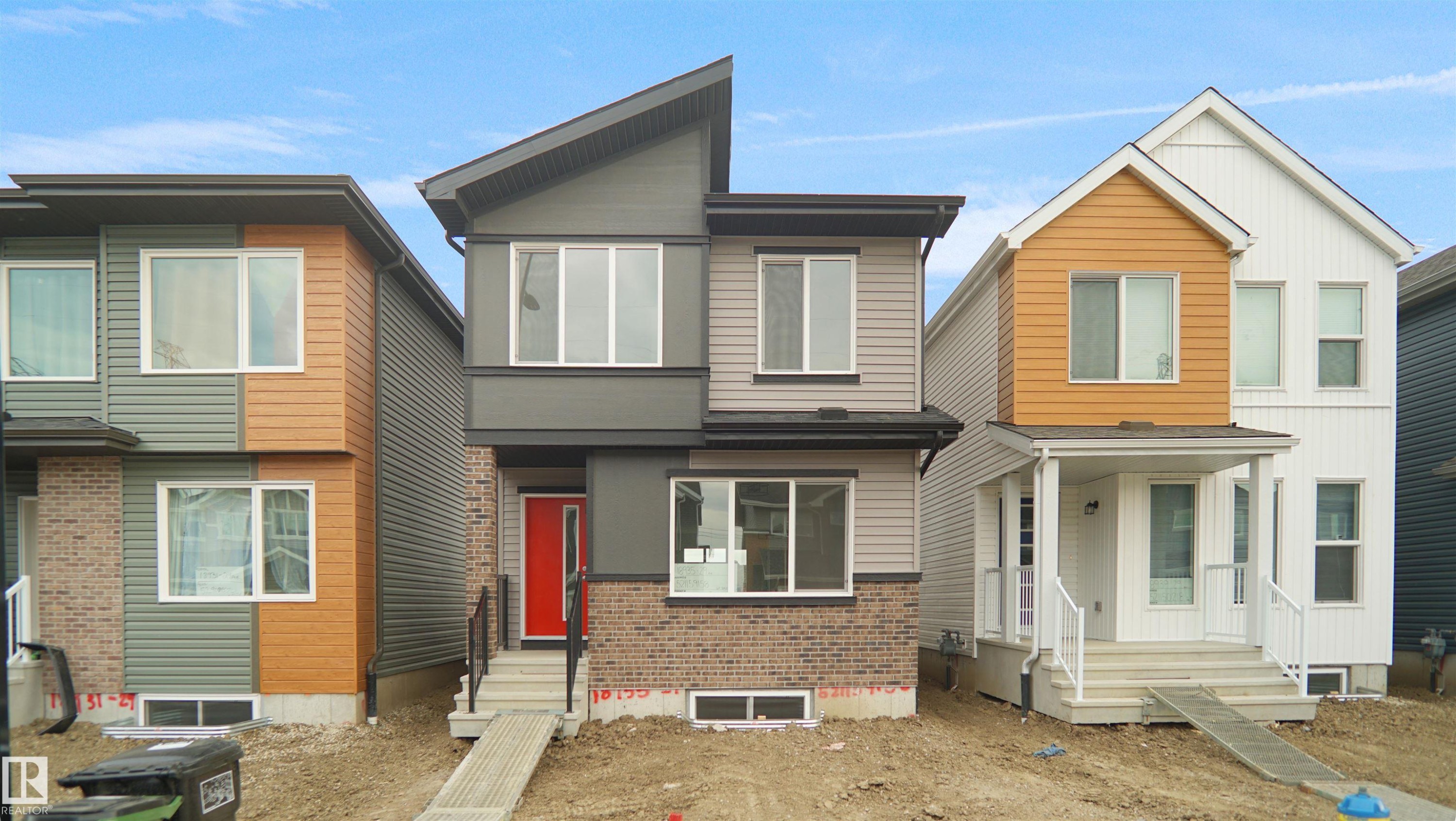 7391 Keeler Crescent Sw, Edmonton, AB - Outdoor With Facade