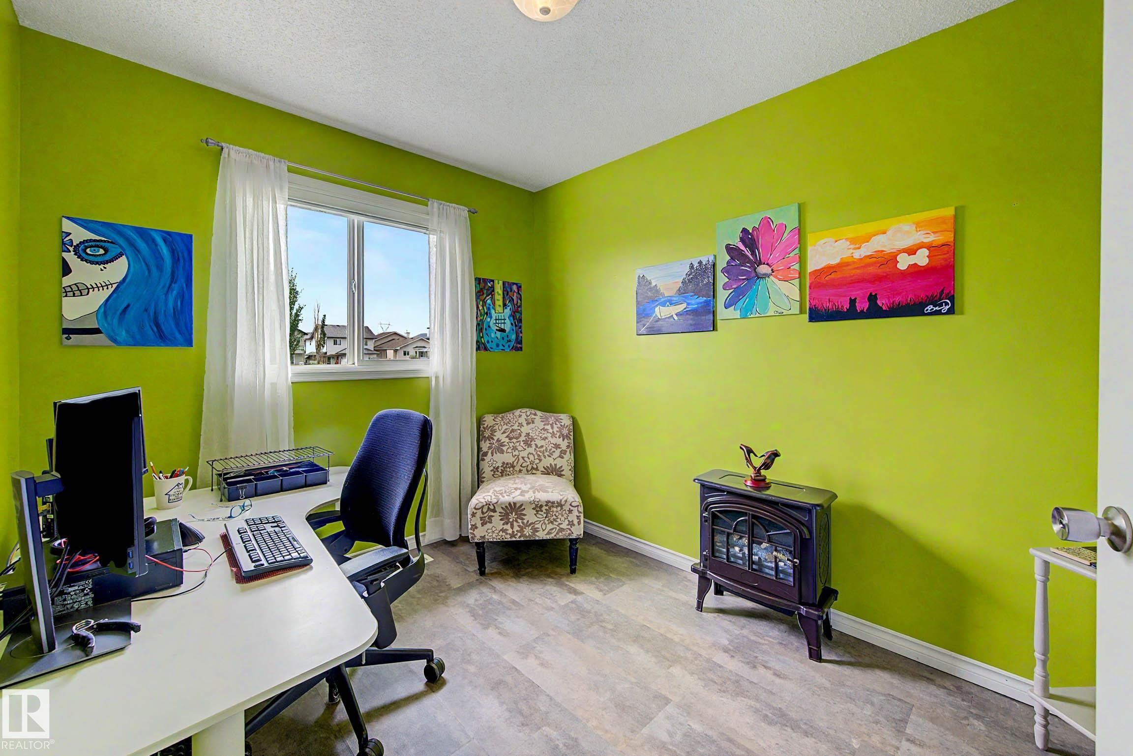 16114 43 Street Nw, Edmonton, AB - Indoor Photo Showing Office