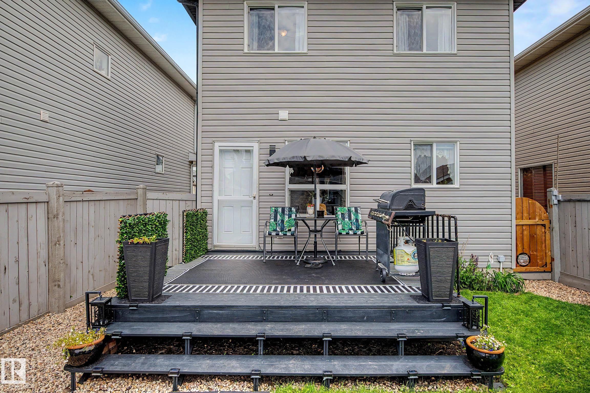 16114 43 Street Nw, Edmonton, AB - Outdoor With Exterior