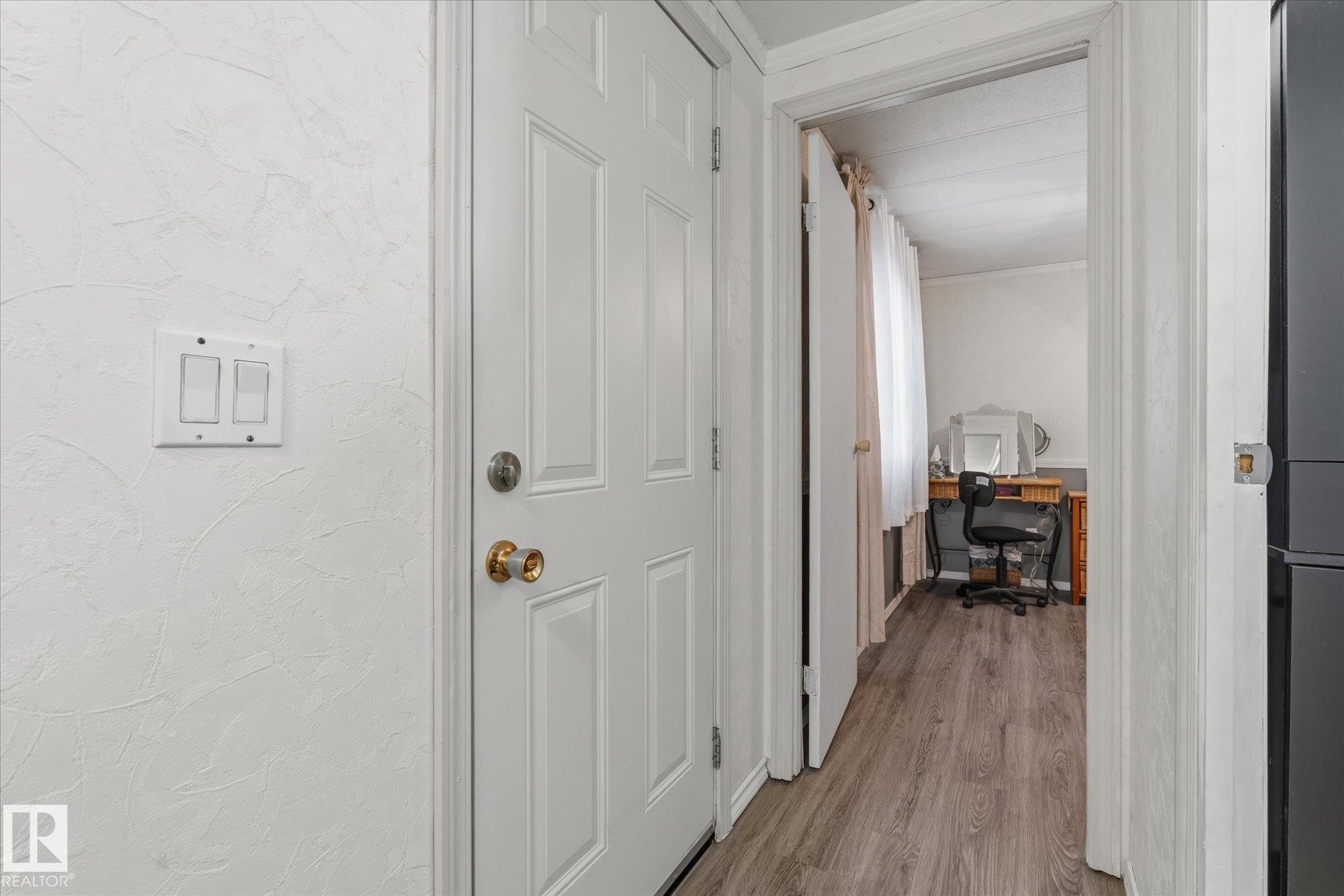49 53222 Range Road 272, Rural Parkland County, AB - Indoor Photo Showing Other Room