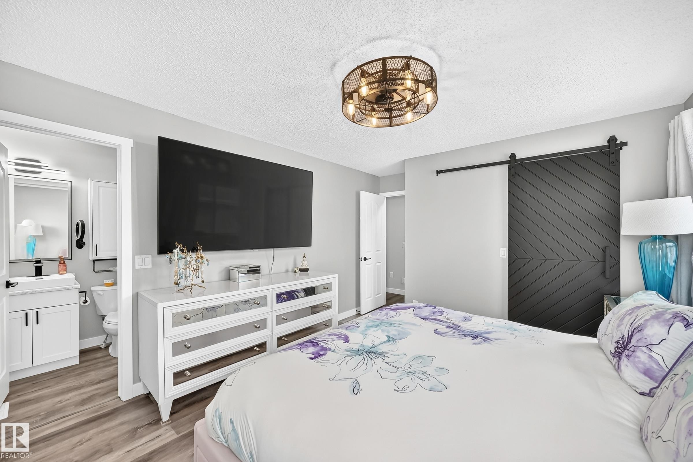 Bedroom - 3729 131A Avenue Nw, Edmonton, AB - Indoor Photo Showing Bedroom