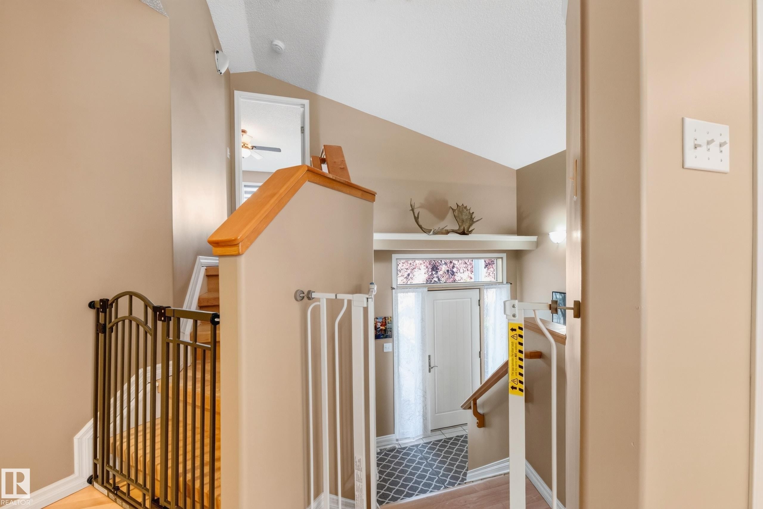 97 Foxboro Way, Sherwood Park, AB - Indoor Photo Showing Other Room