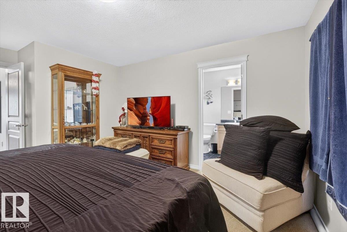 74 Everitt Dr Drive, St. Albert, AB - Indoor Photo Showing Bedroom